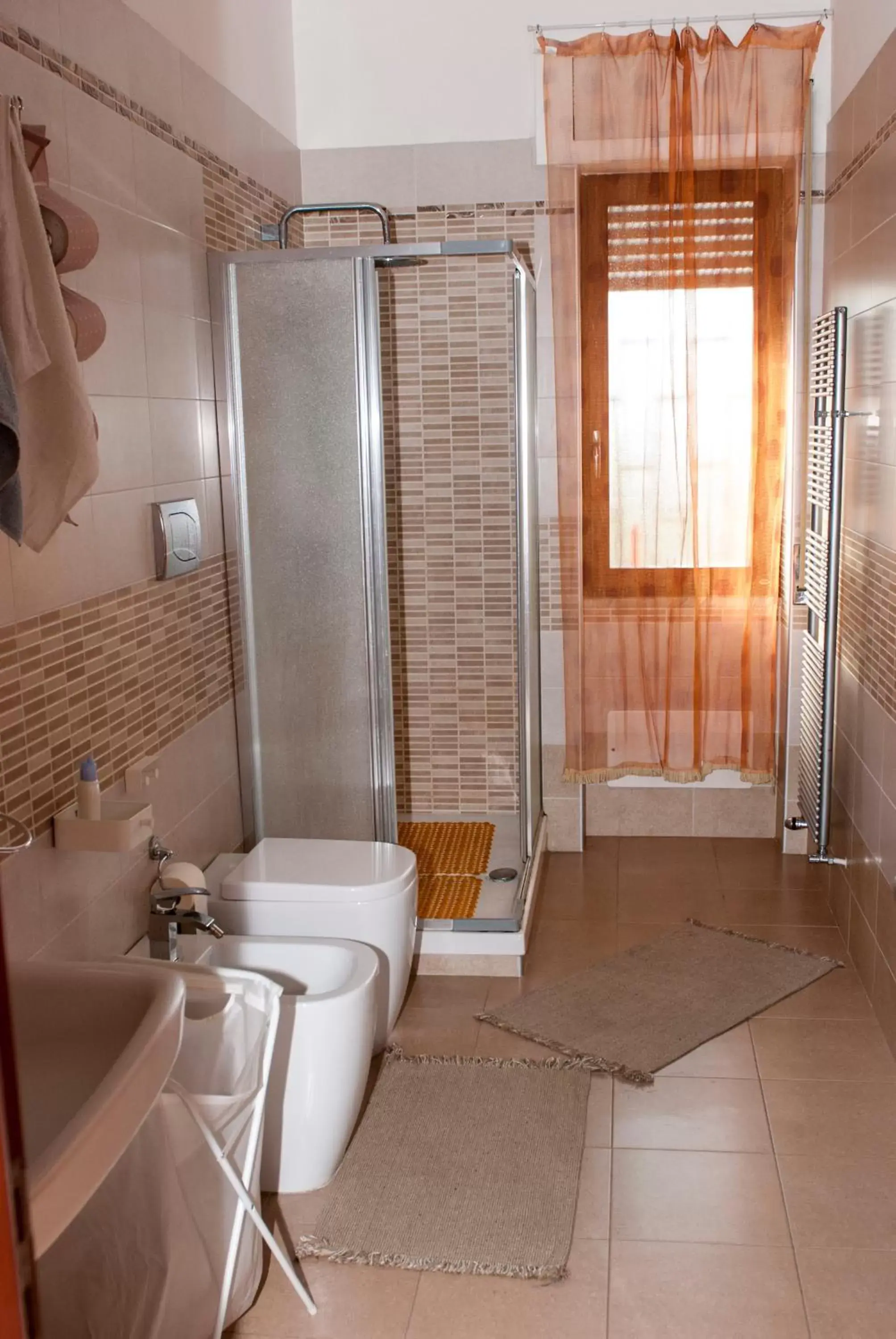 Shower, Bathroom in B&B S Home