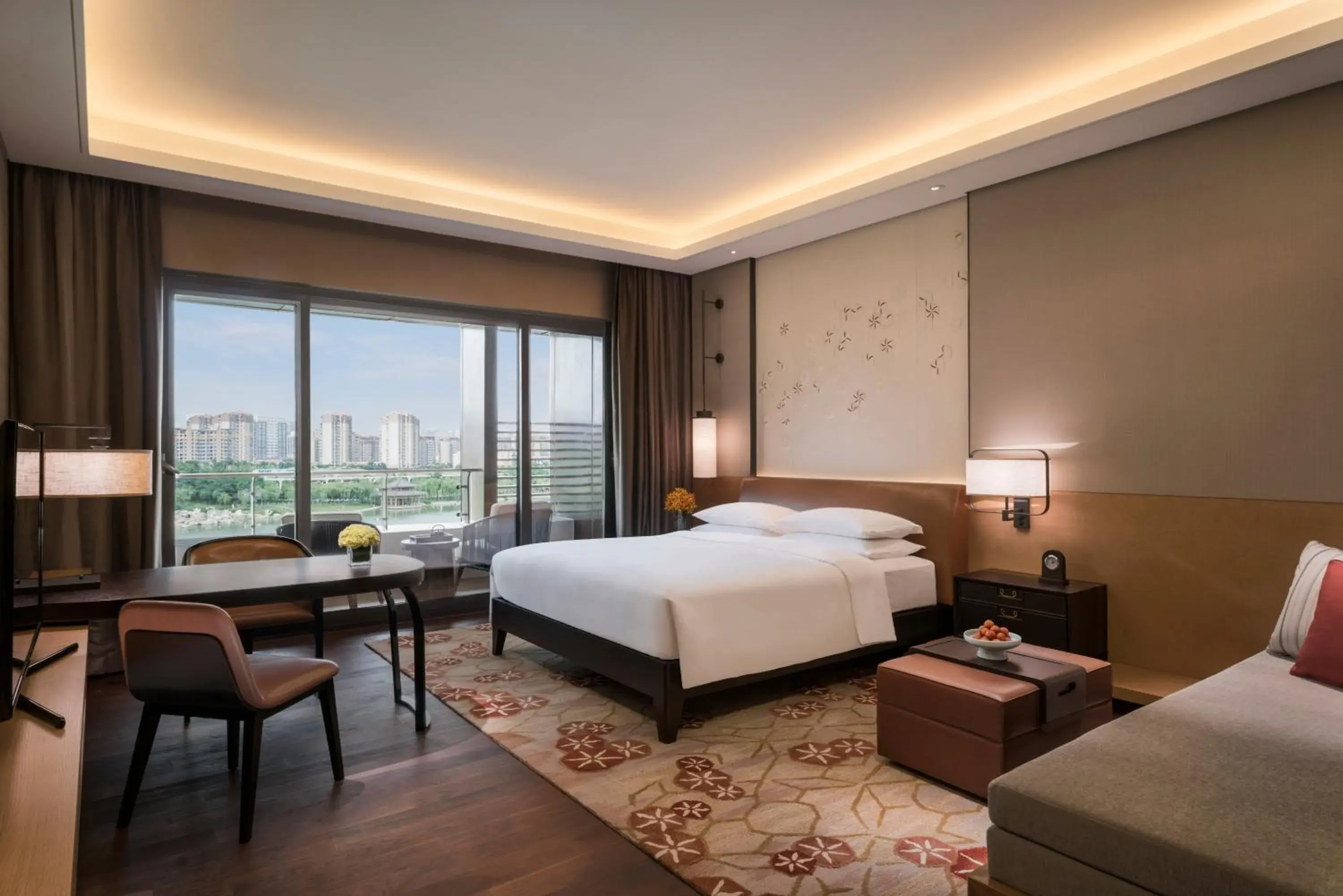 King Room with Lake View in Hyatt Regency Xi'an