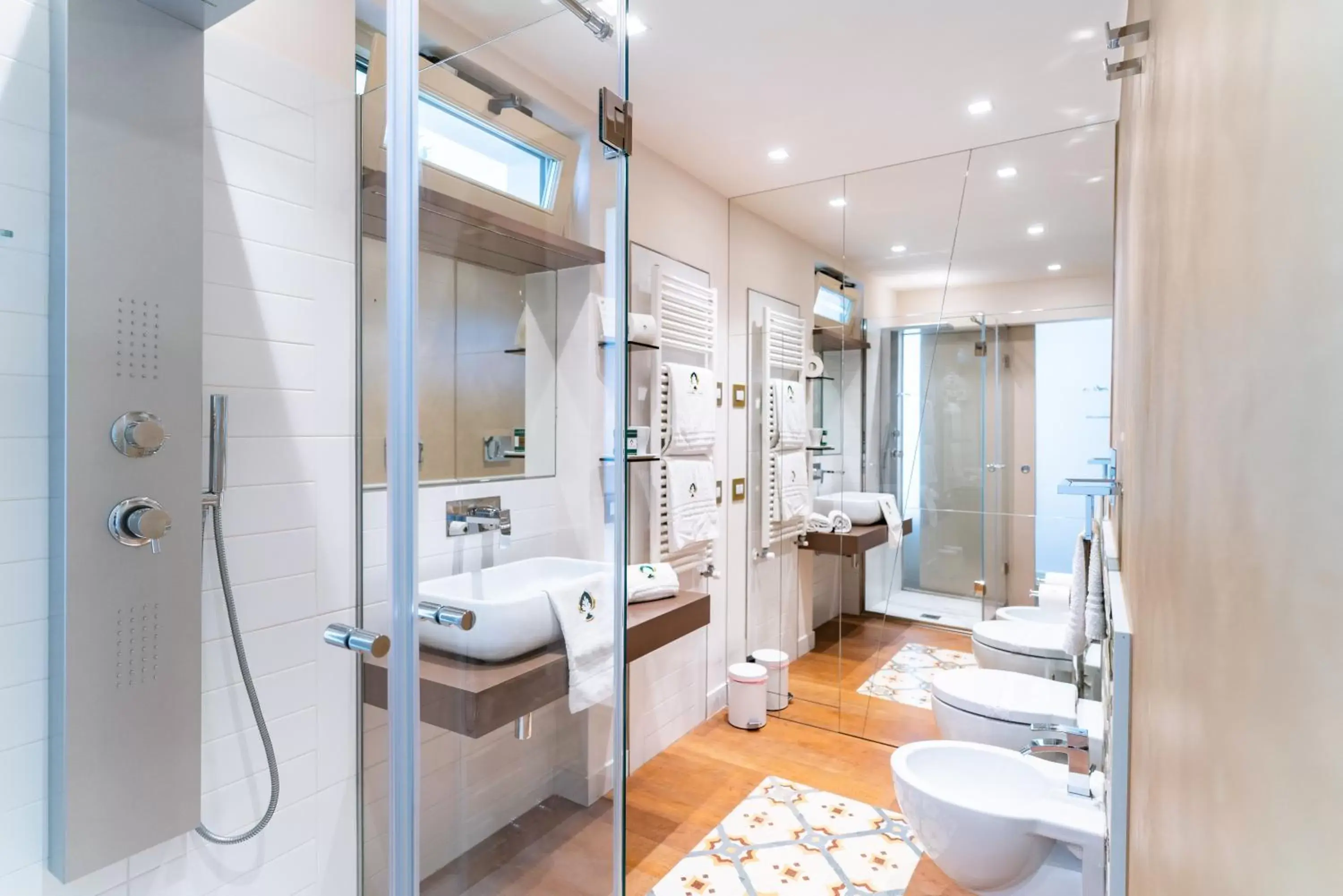 Shower, Bathroom in Palazzo Scotto