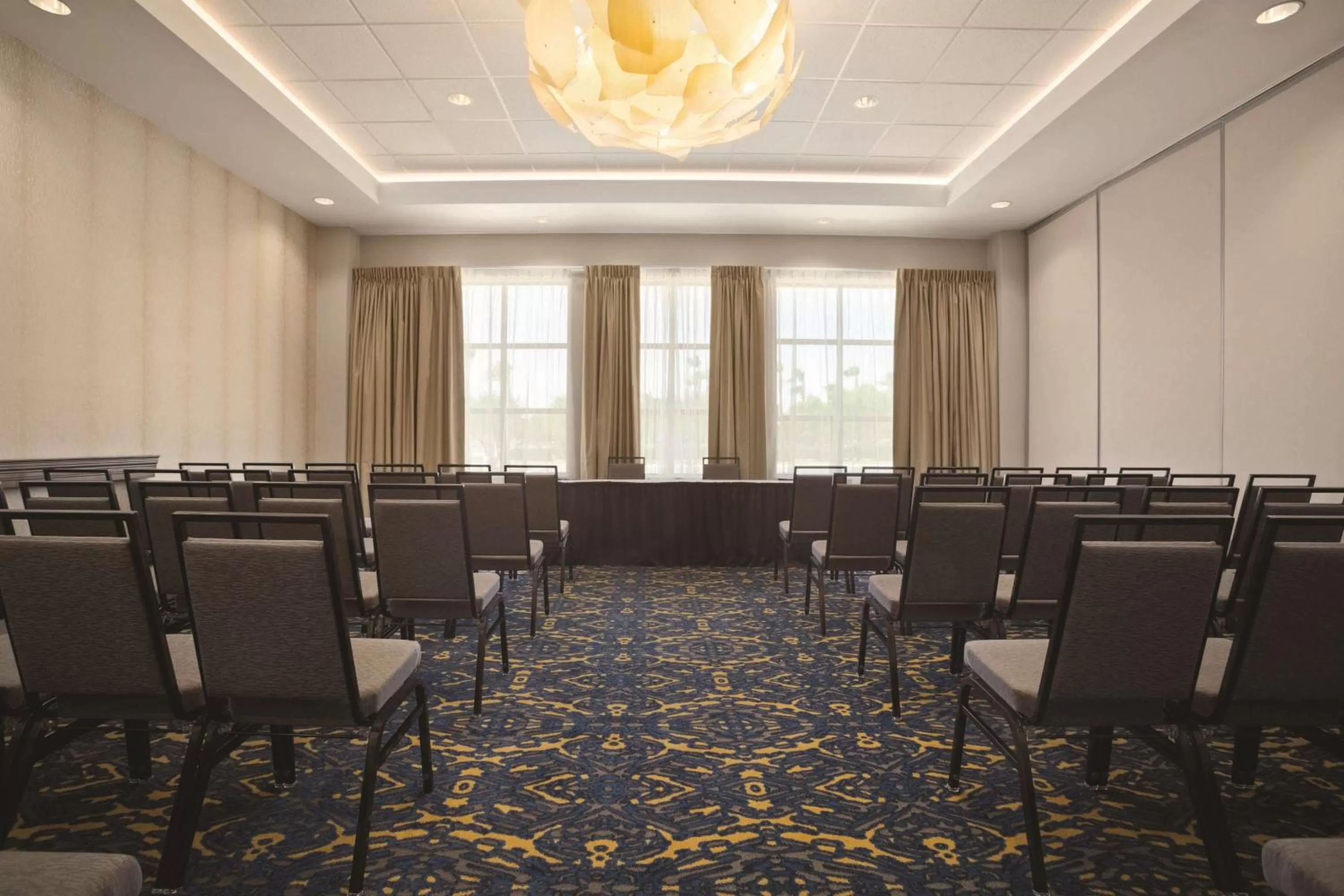 Meeting/conference room in Embassy Suites by Hilton McAllen Convention Center
