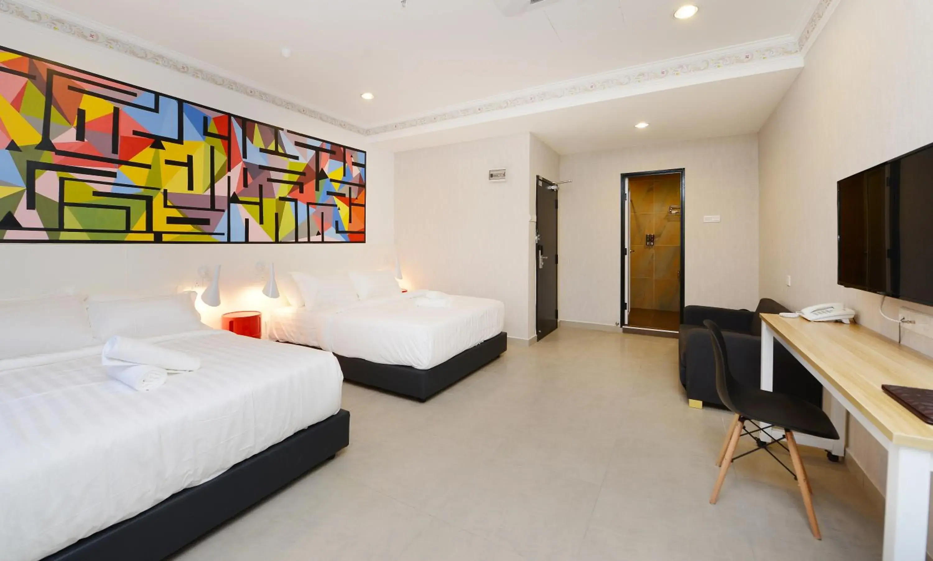 Photo of the whole room, Room Photo in Hotel de Art @ i-City