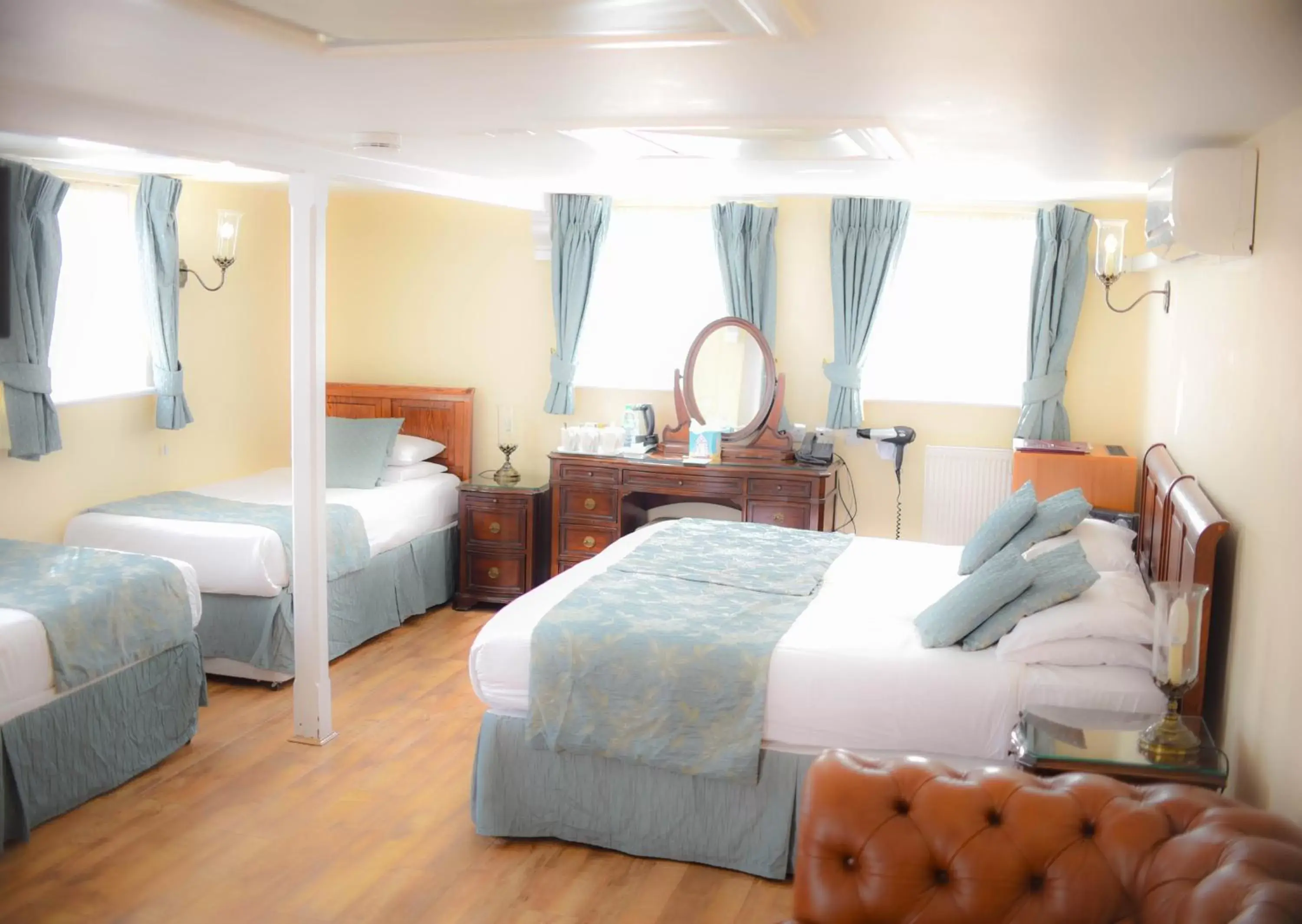 Family Room (4 Adults) in Castle House Hotel Family Room (4 Adults) in Castle House Hotel