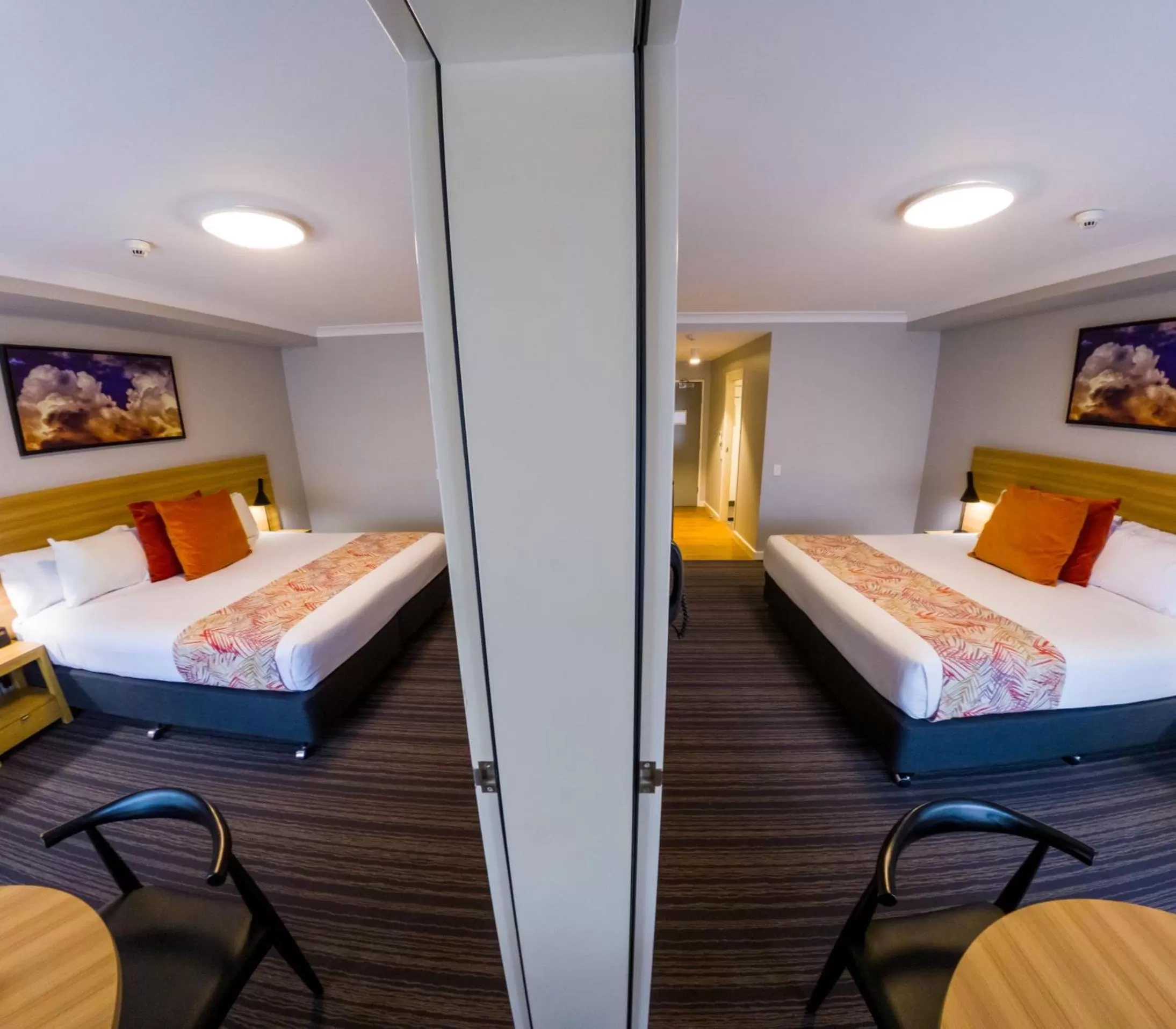 Bed in Potters Toowoomba Hotel