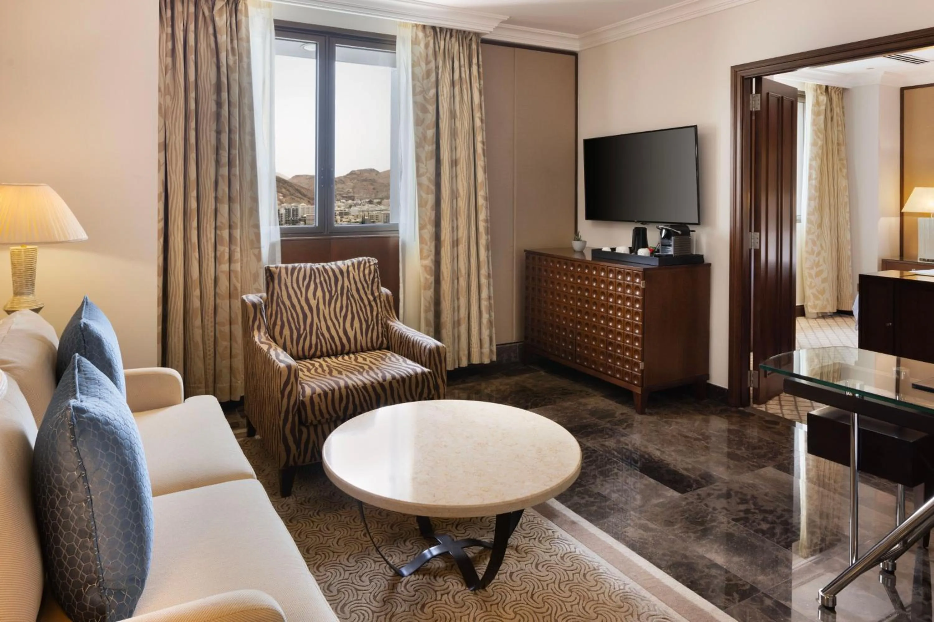 Photo of the whole room in Sheraton Oman Hotel