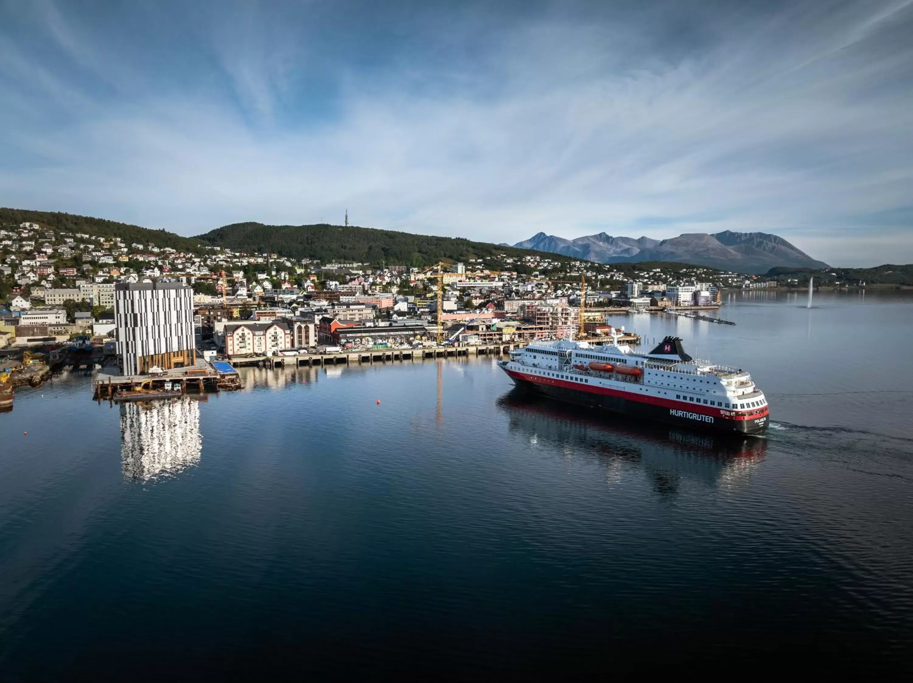 Facade/entrance in Quality Hotel Harstad Facade/entrance in Quality Hotel Harstad