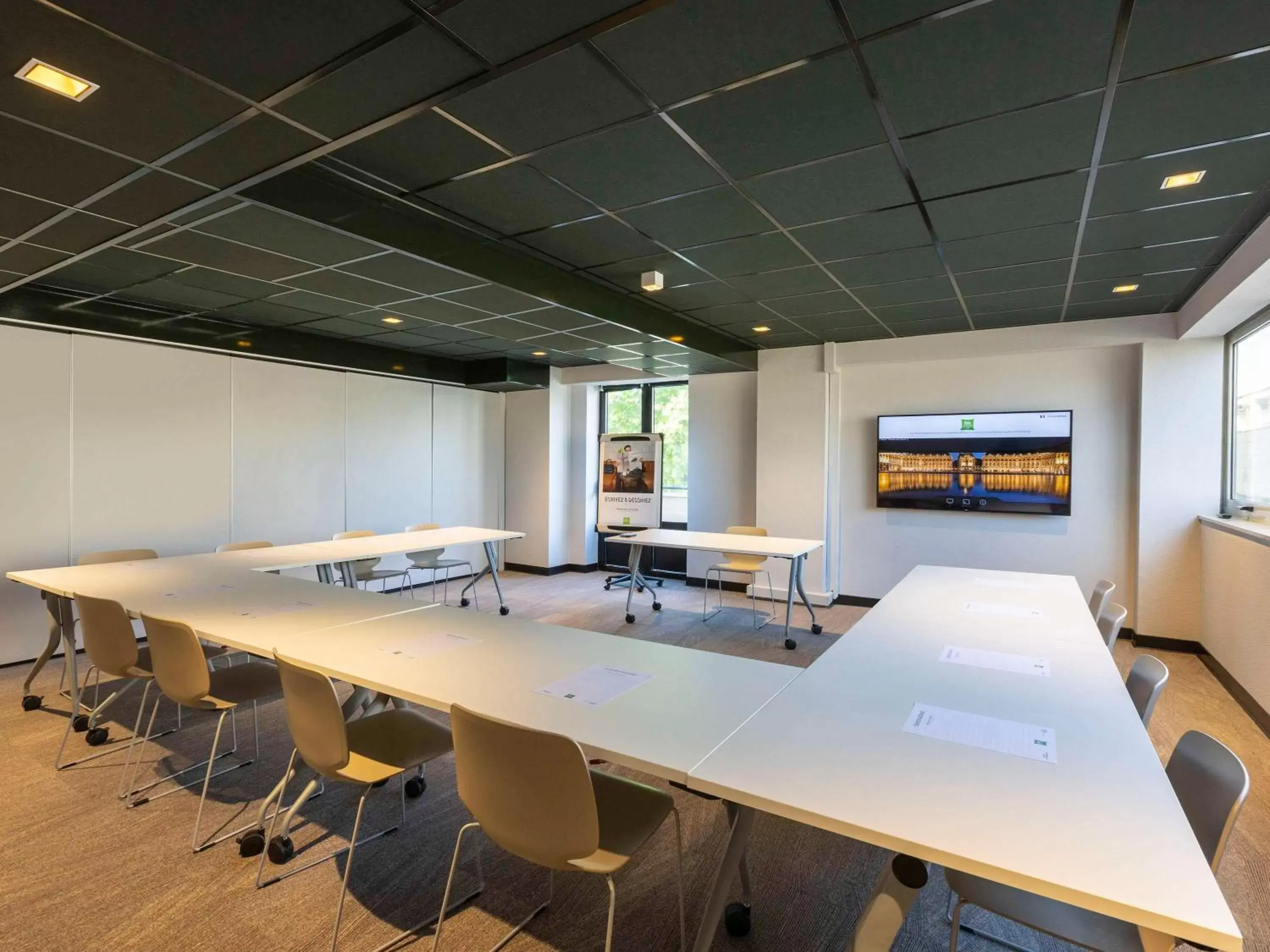 Meeting/conference room in ibis Styles Bordeaux Centre Mériadeck