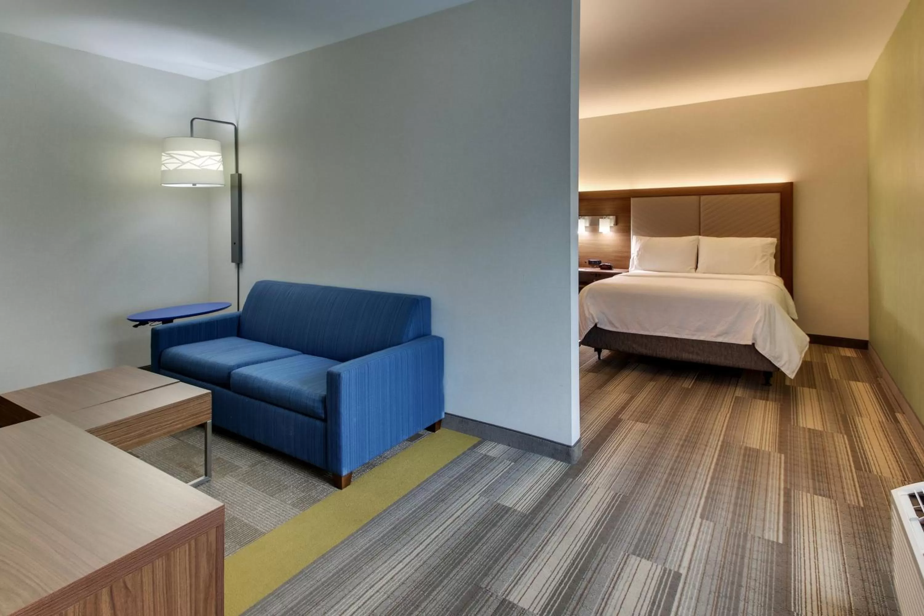 Bedroom, Bed in Holiday Inn Express & Suites Ithaca by IHG