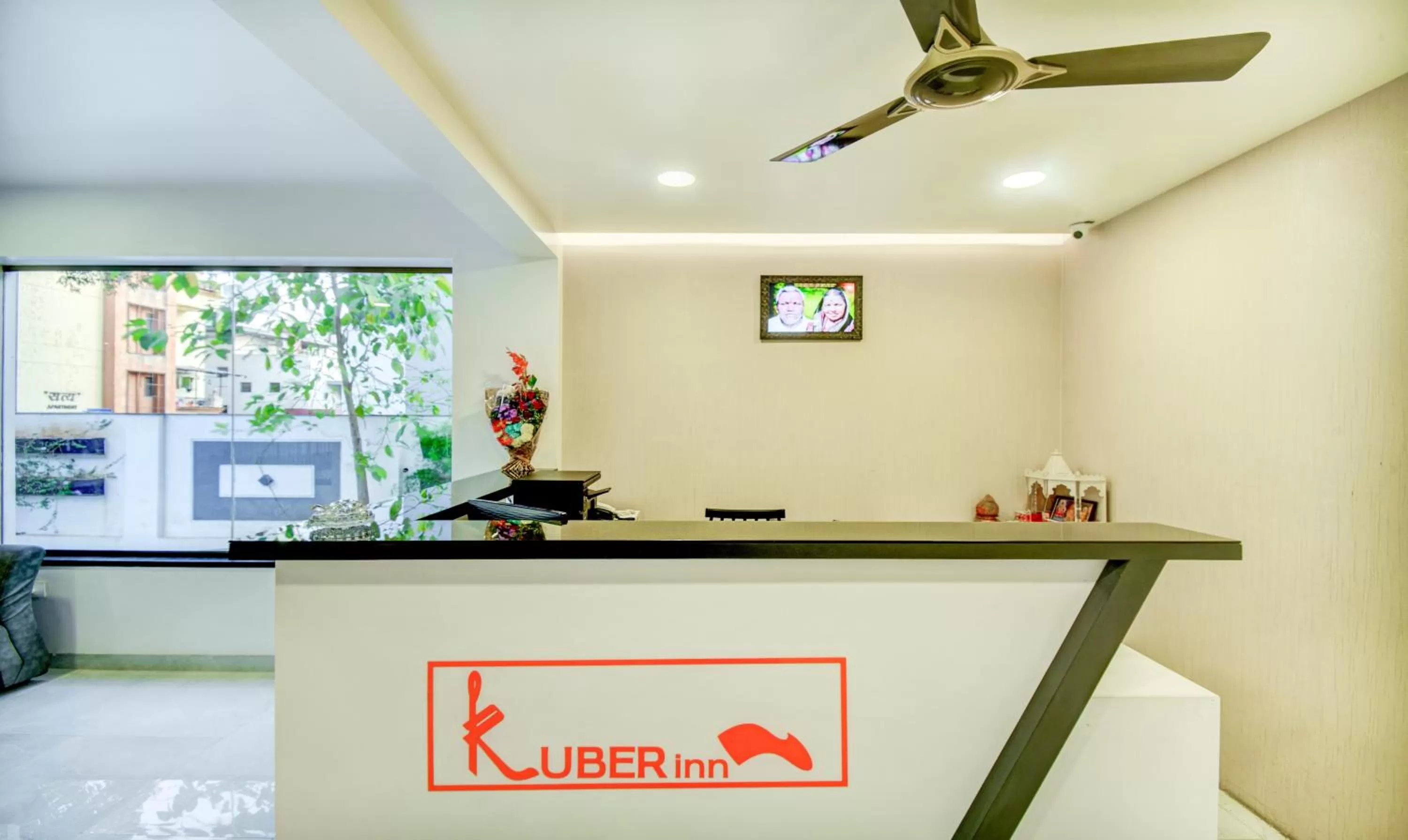 Lobby or reception, Lobby/Reception in Treebo Trend Kuber Inn