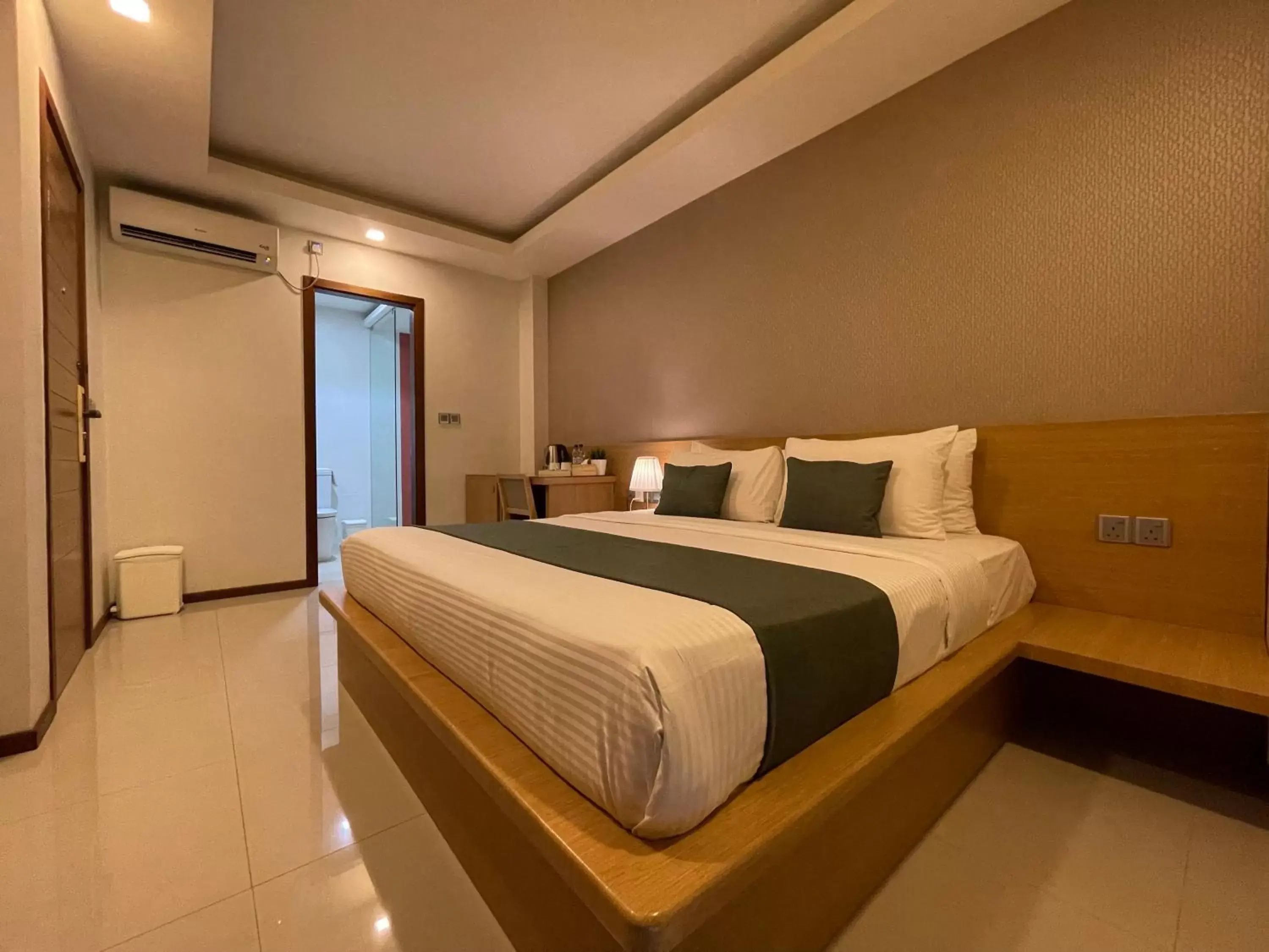 Bed in Huvan Beach Hotel at Hulhumale