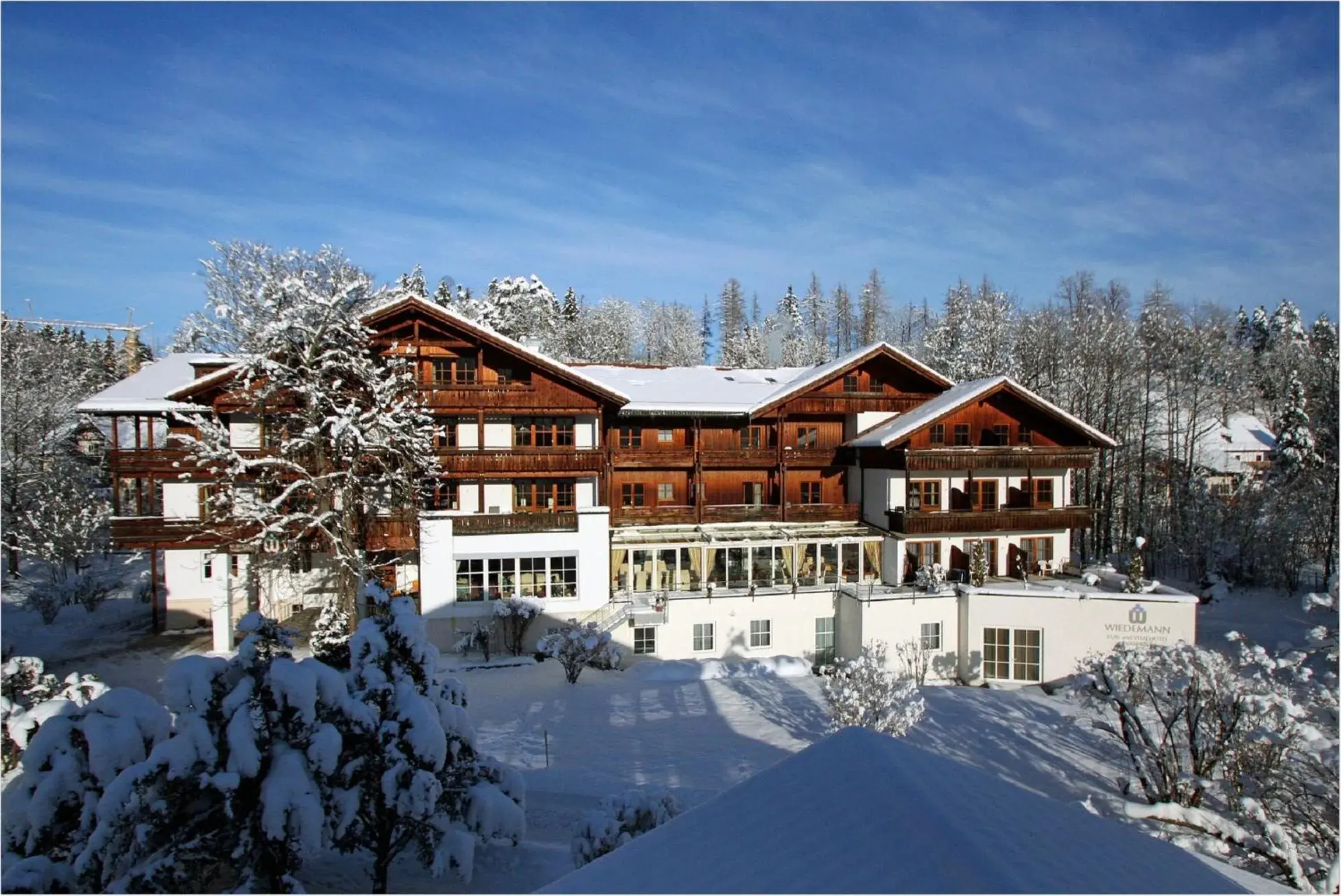 Facade/entrance, Winter in Vital Hotel Wiedemann