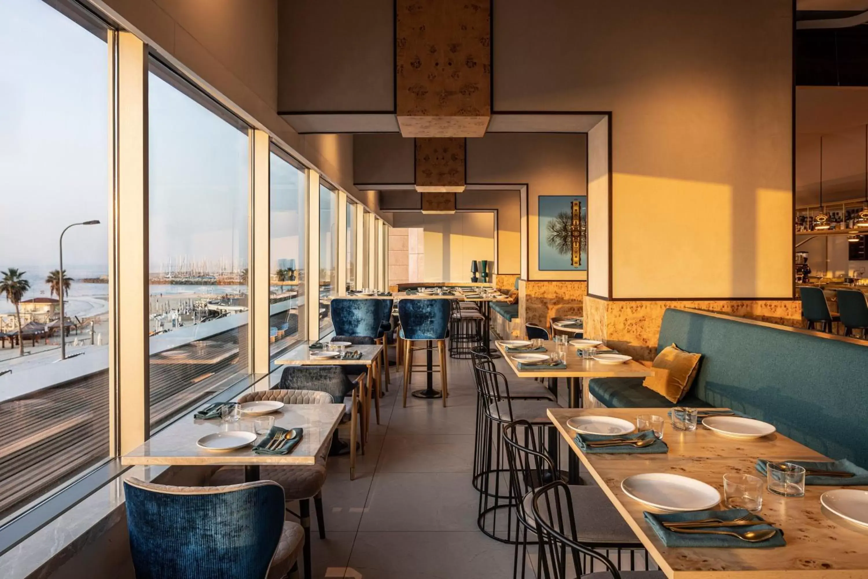 Restaurant/Places to Eat in Sheraton Grand Tel Aviv