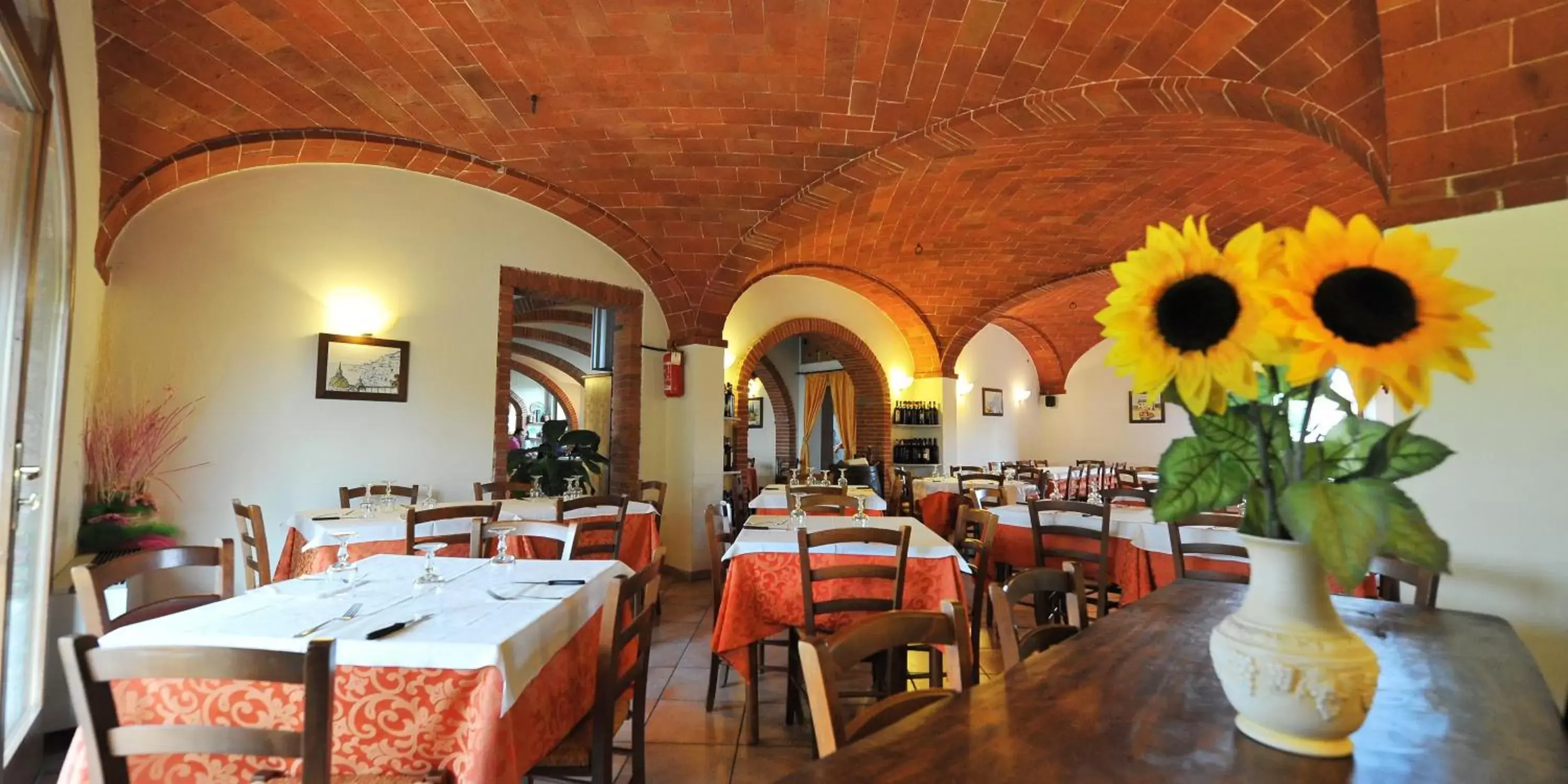 Restaurant/Places to Eat in Albergo La Foresteria