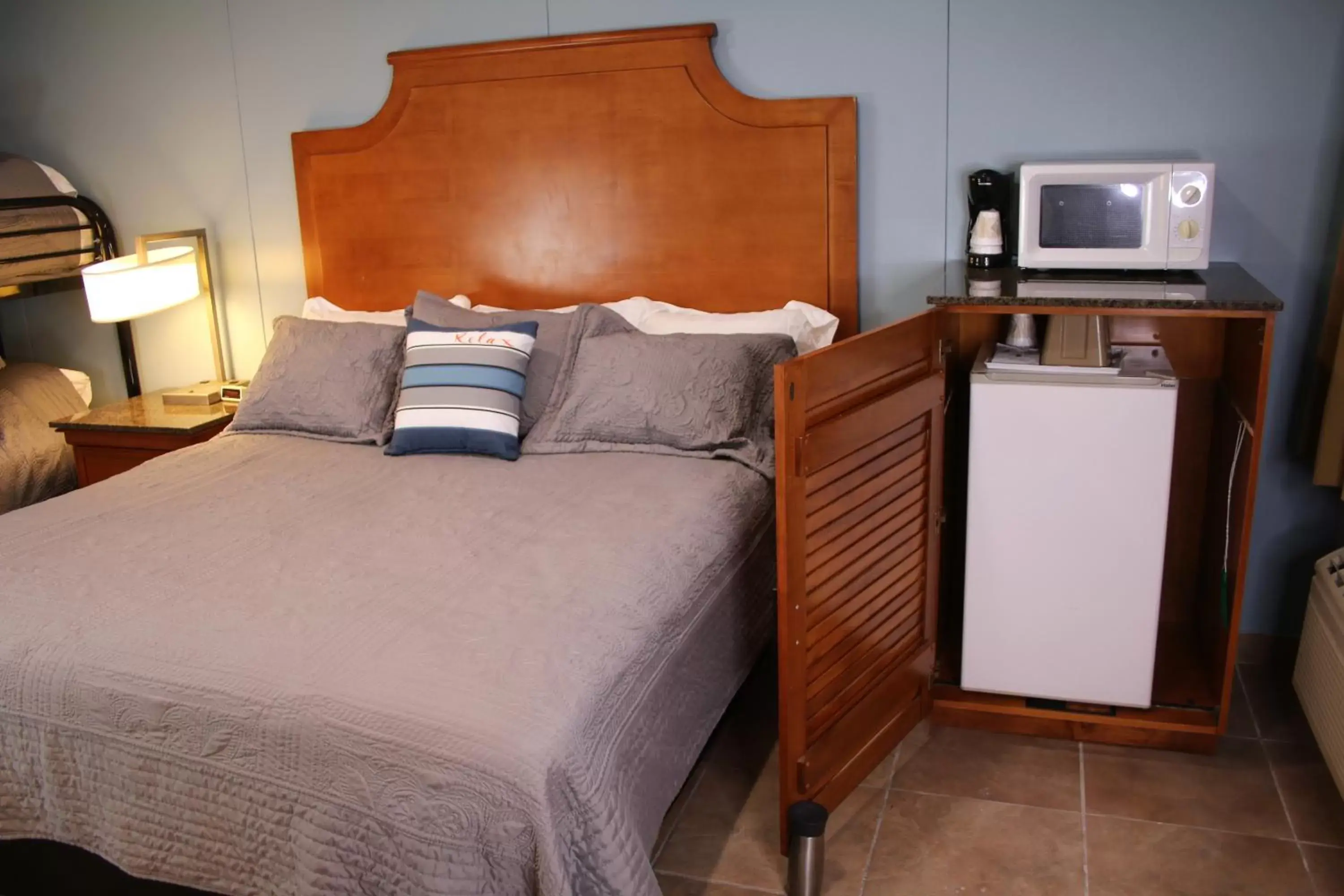 Standard King Room in Lewis & Clark Resort Standard King Room in Lewis & Clark Resort