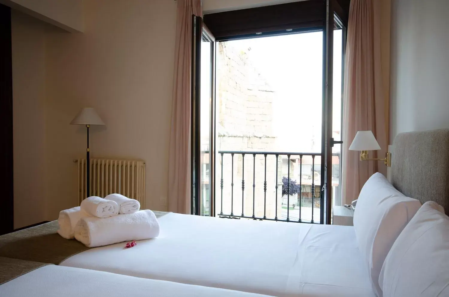 Bedroom in Hotel Puerta Ciudad Rodrigo