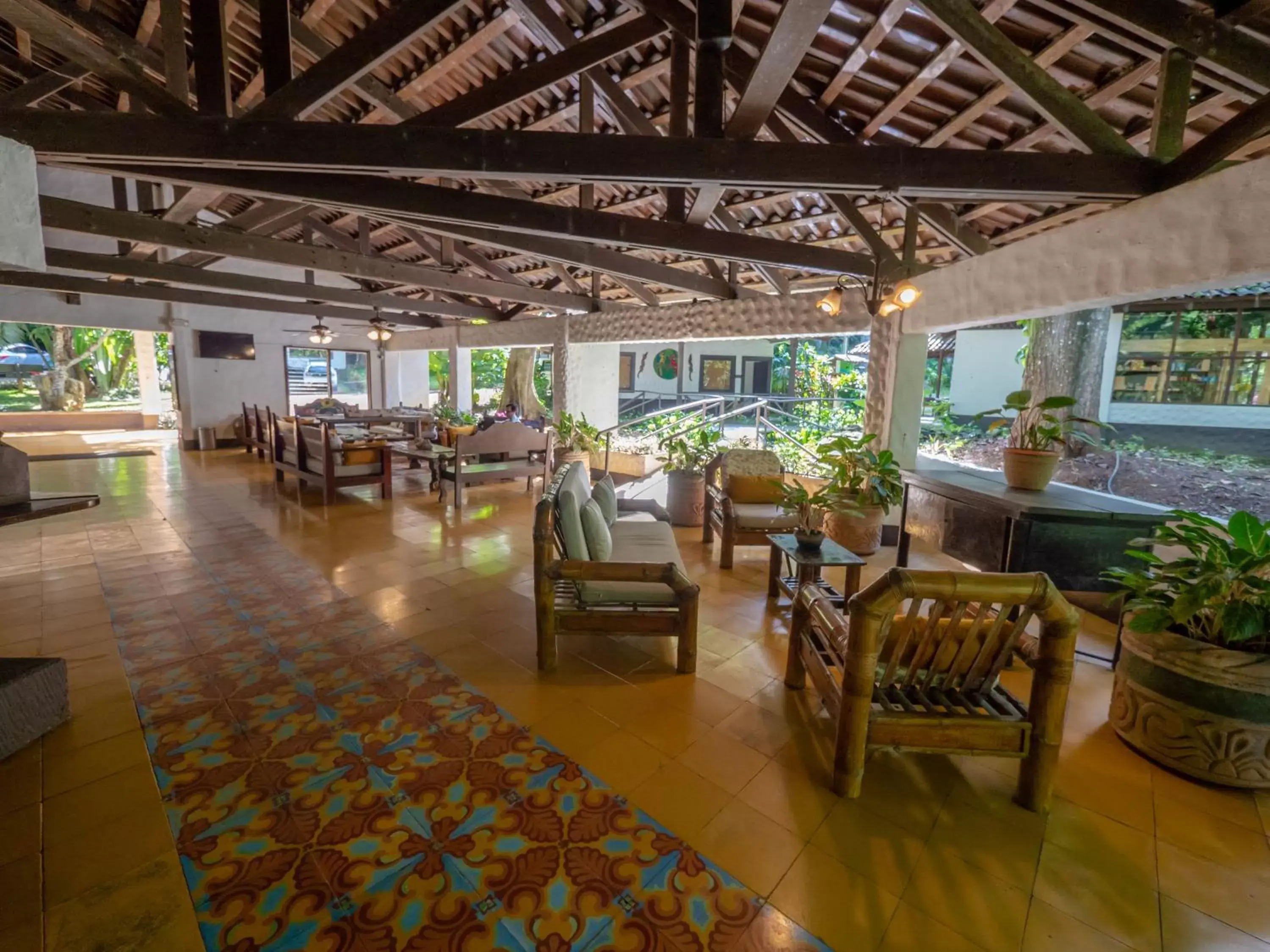 Lobby or reception, Restaurant/Places to Eat in Villa Lapas Jungle Village