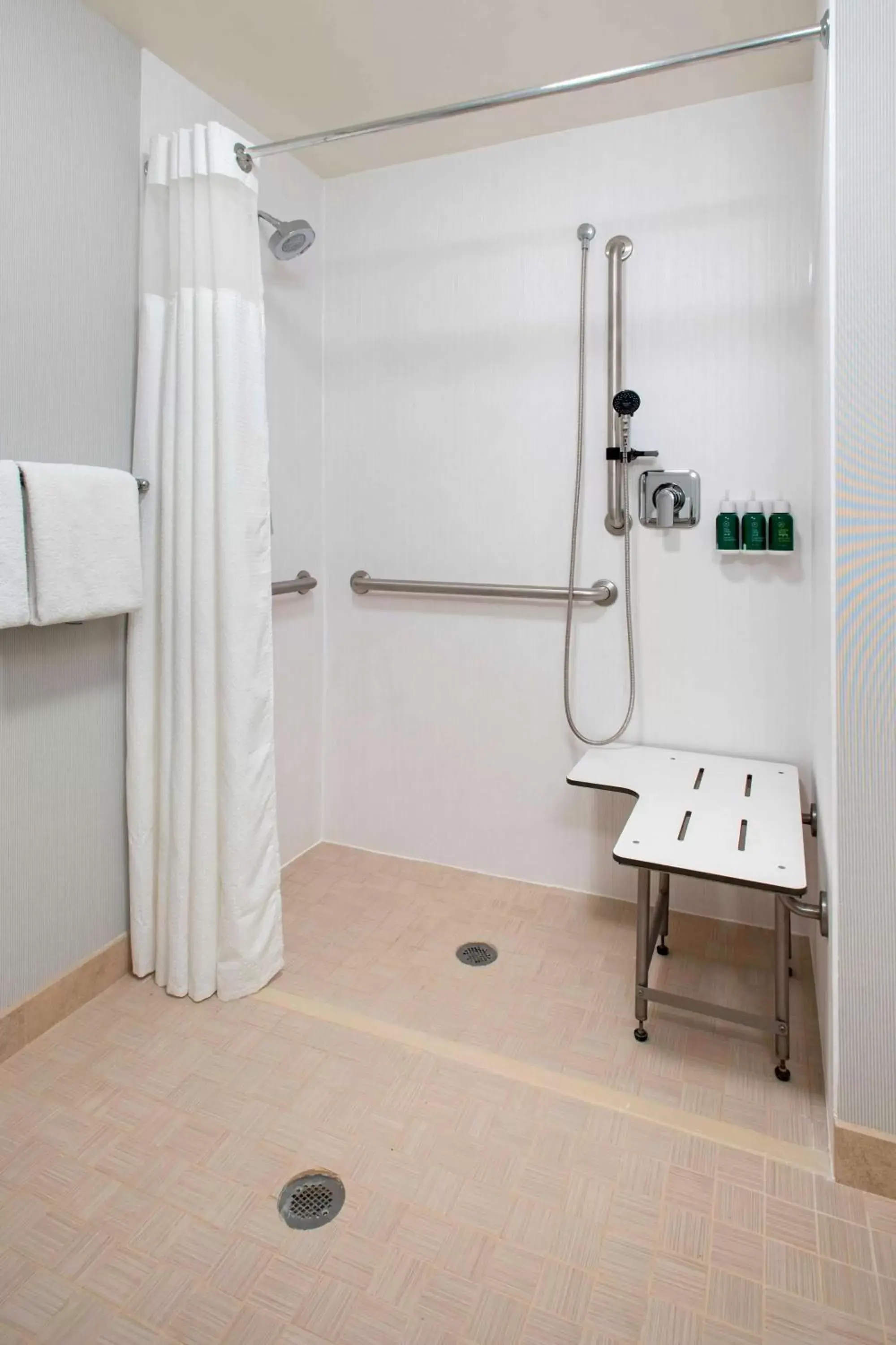 Bathroom in Sonesta Select Whippany Hanover