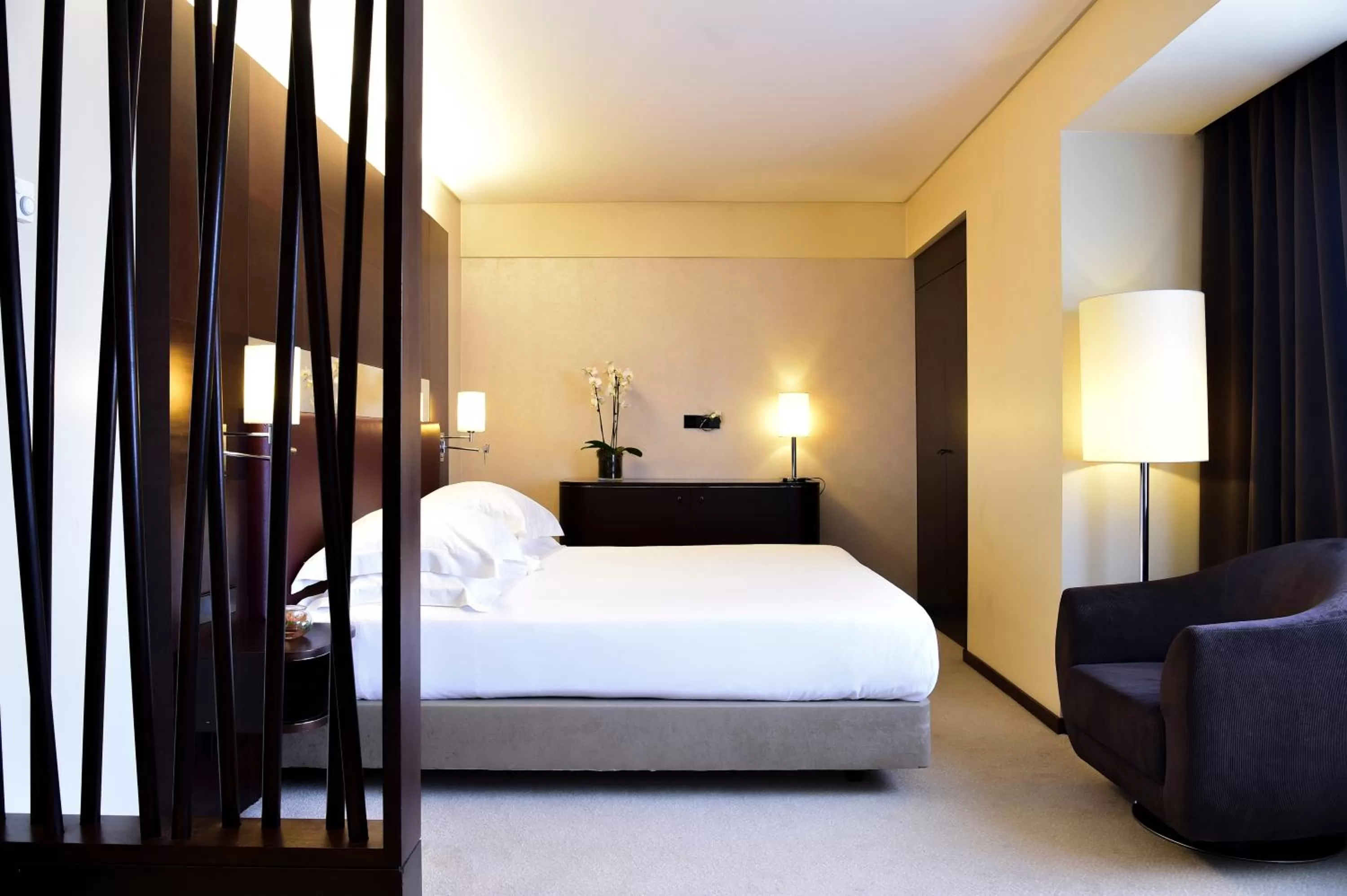 Bed in Porto Palácio Hotel by The Editory