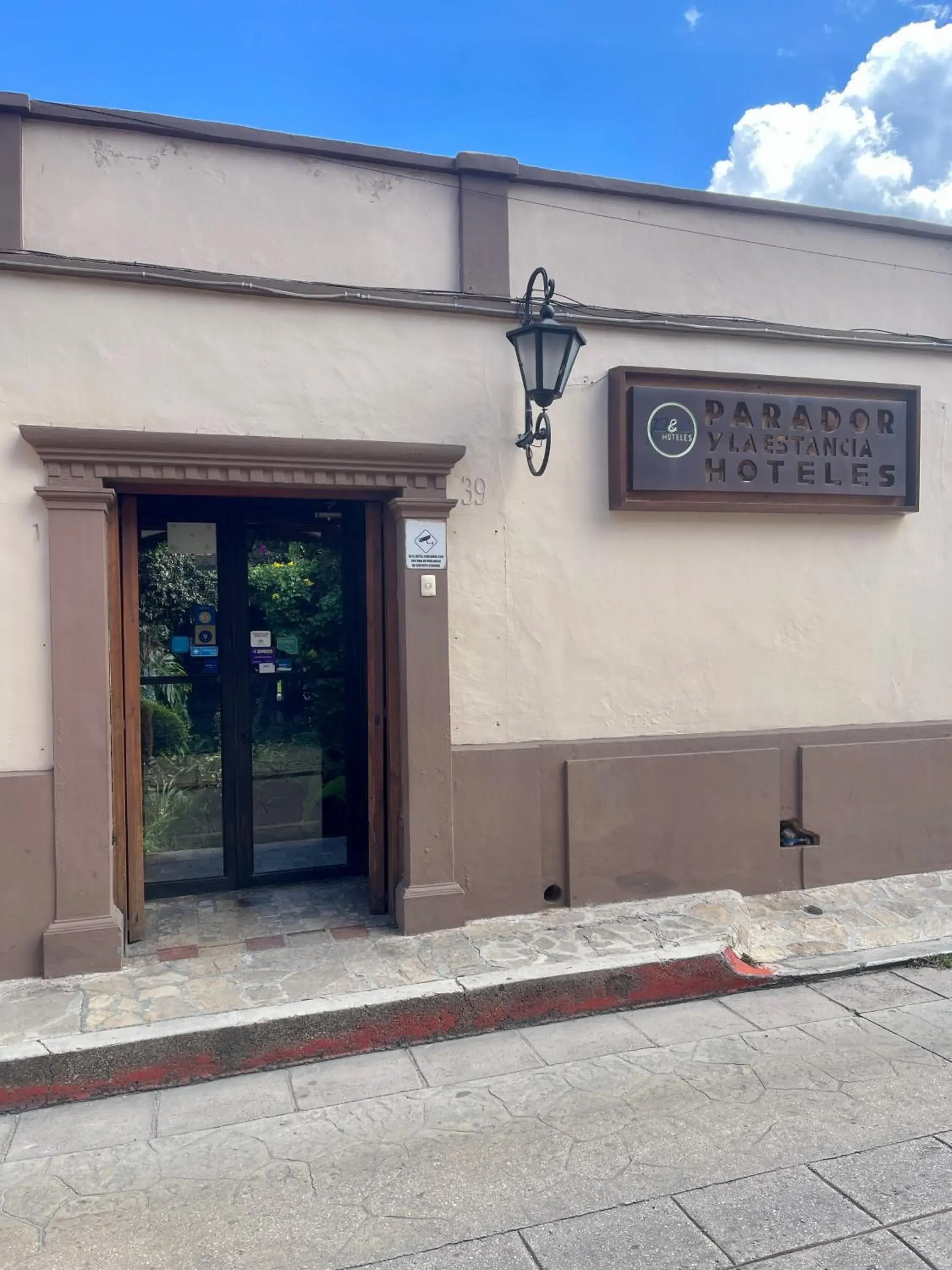 Facade/entrance, Property Building in Parador Margarita