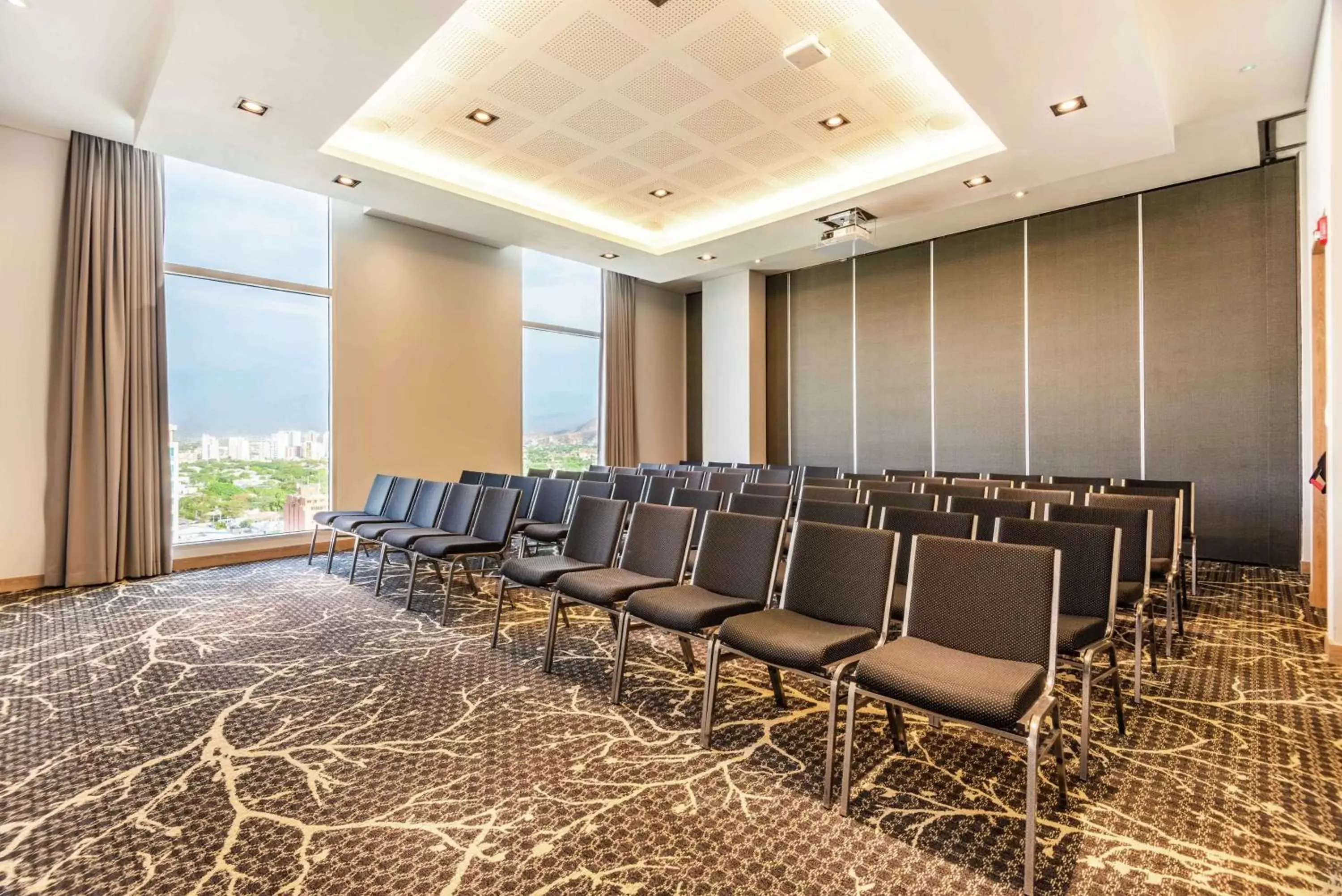 Meeting/conference room in Hilton Garden Inn Santa Marta