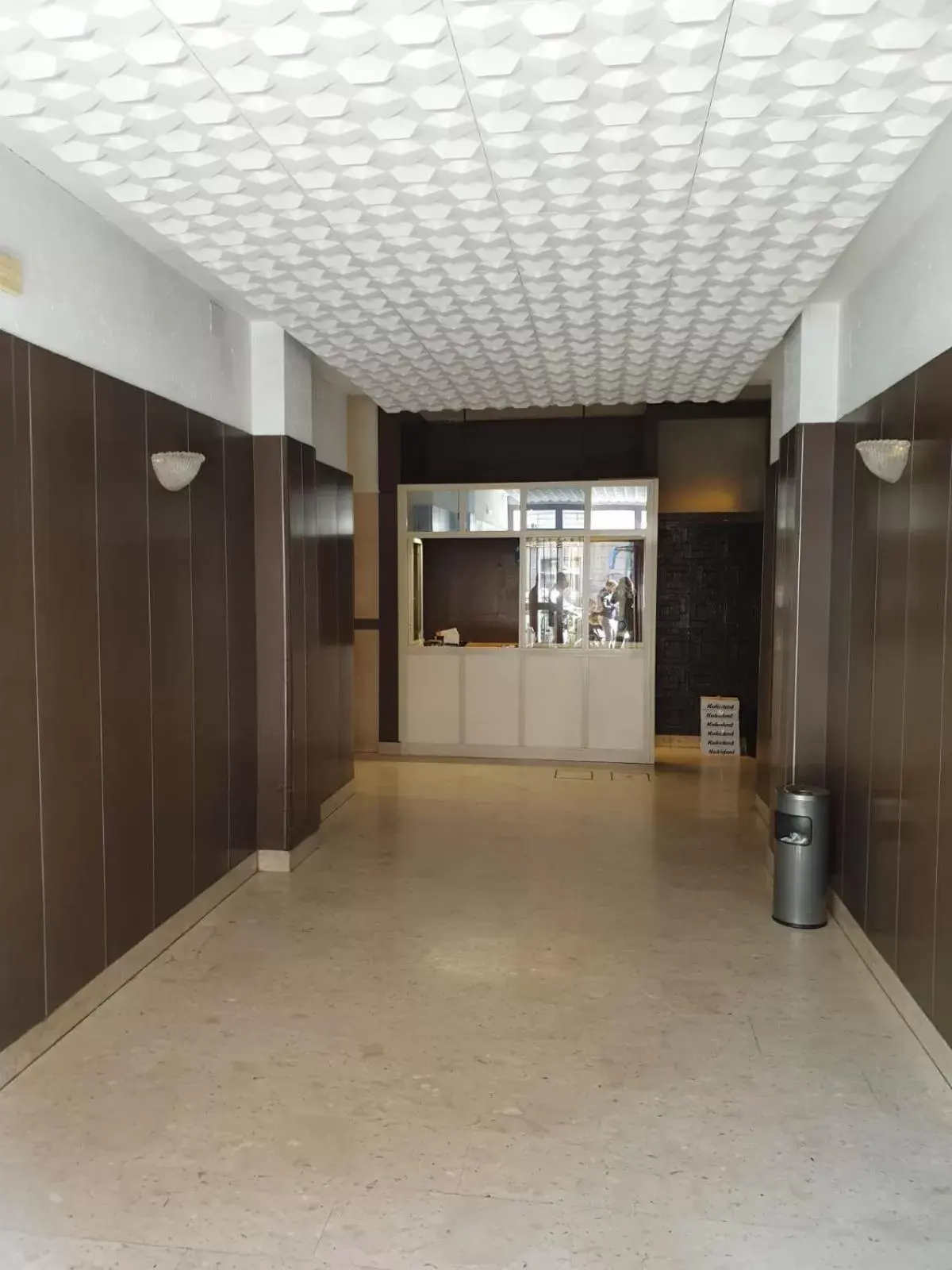Facade/entrance, Lobby/Reception in Royalty Rooms & Spa