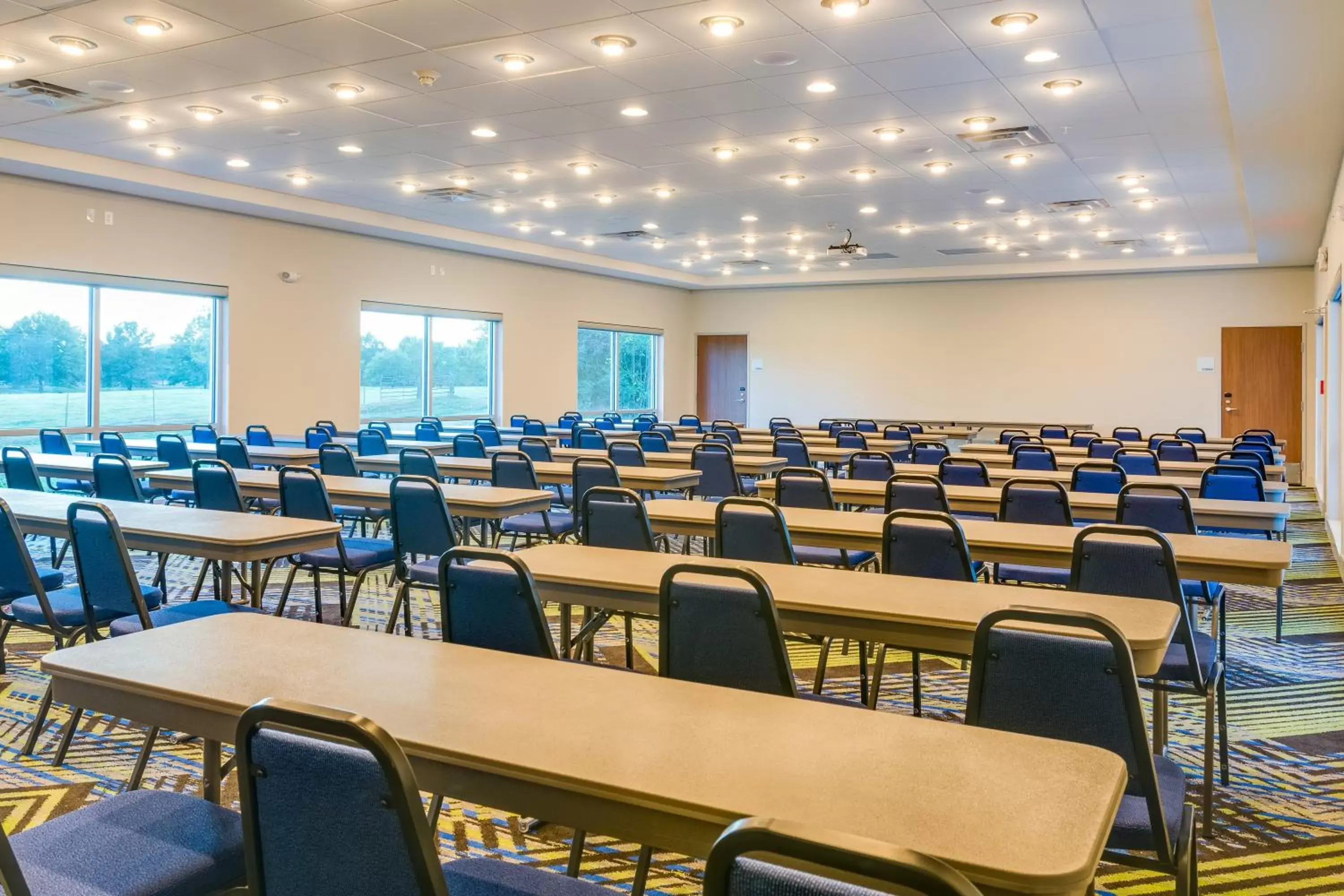 Holiday Inn Express & Suites Russellville by IHG Holiday Inn Express & Suites Russellville by IHG