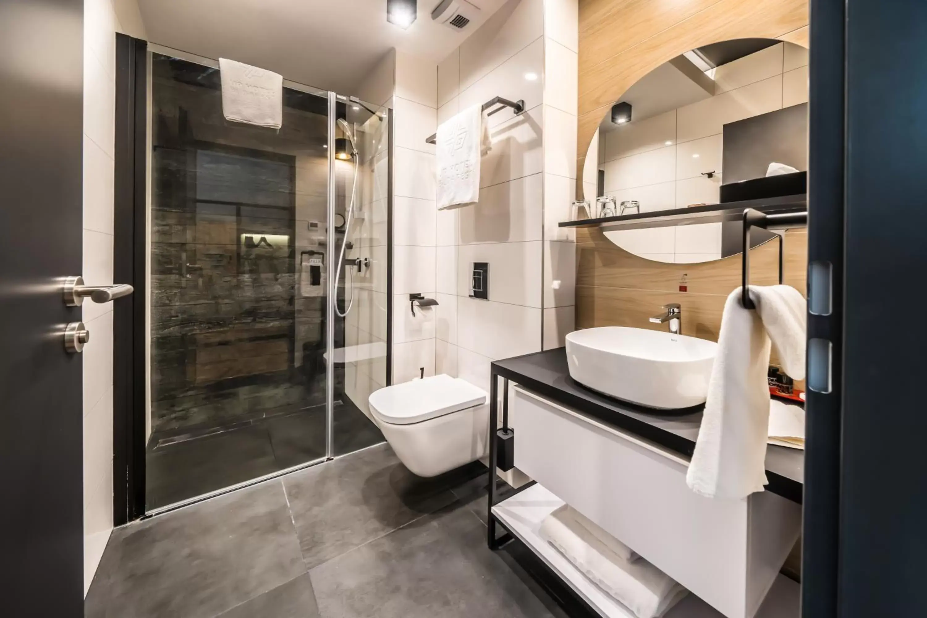 Bathroom in Up Hotel Budapest Bathroom in Up Hotel Budapest