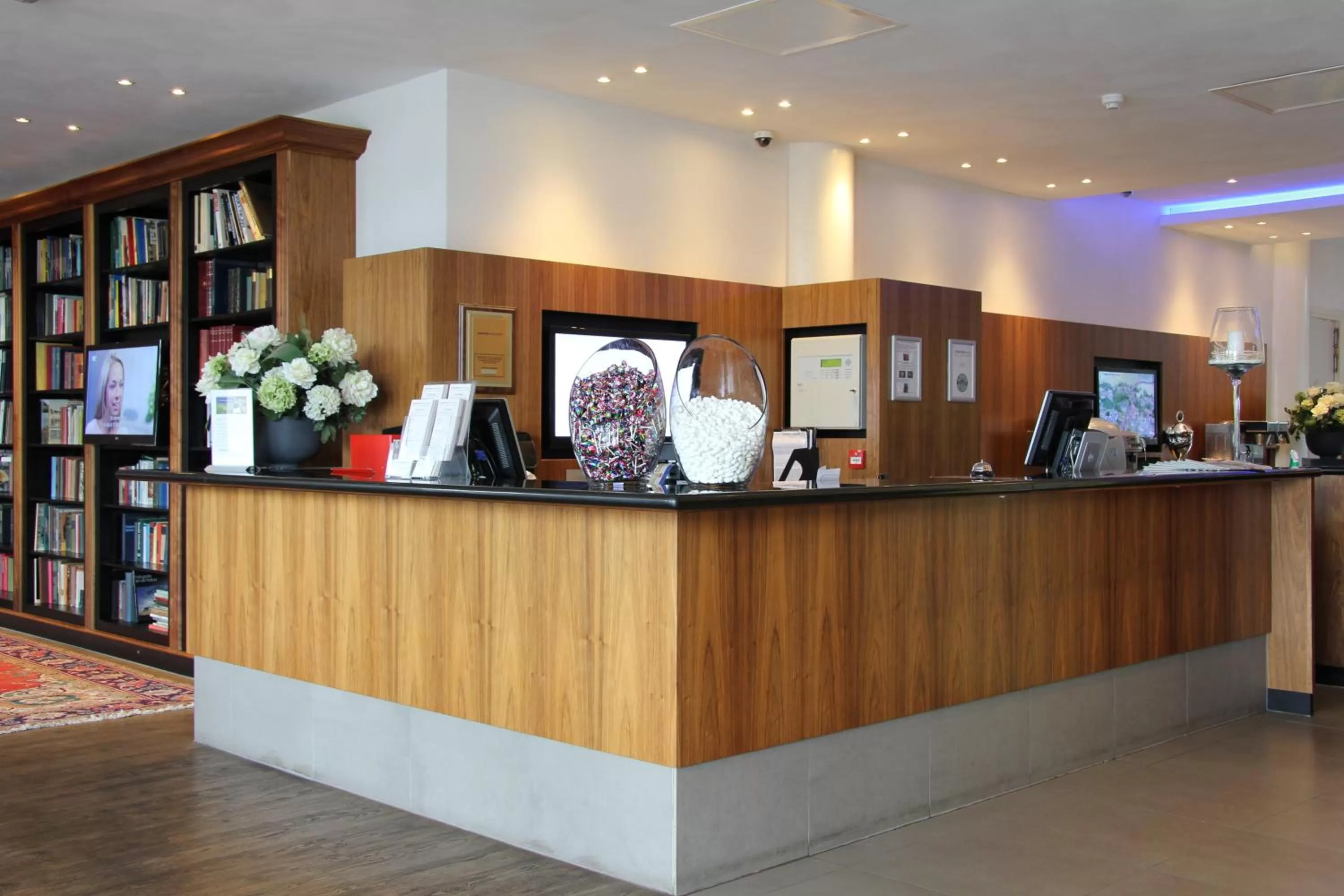 Lobby or reception in Bastion Hotel Vlaardingen