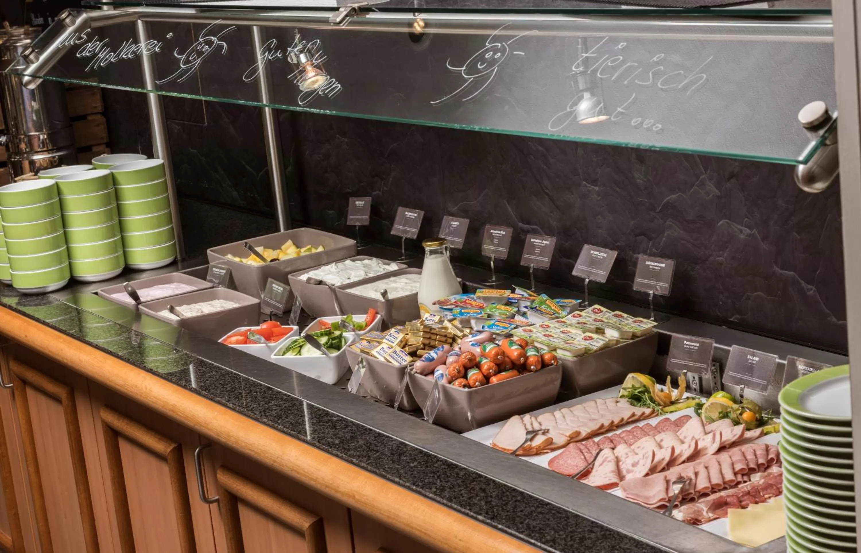 Buffet breakfast, Food in ibis Dortmund West