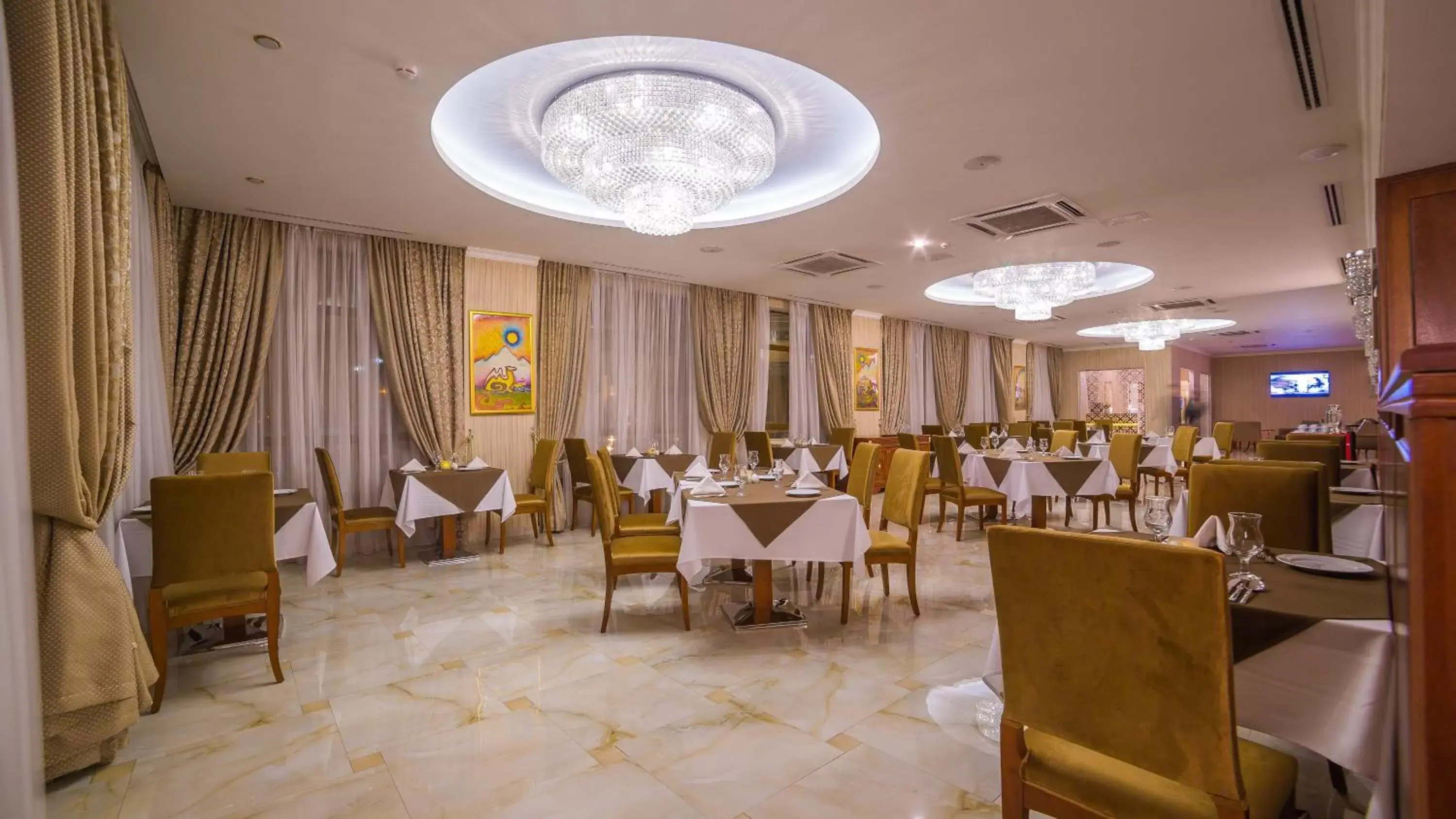 Restaurant/Places to Eat in Ramada Almaty