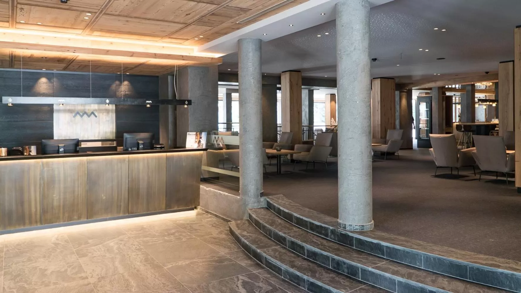 Lobby or reception in Wellnesshotel Mein Almhof Superior