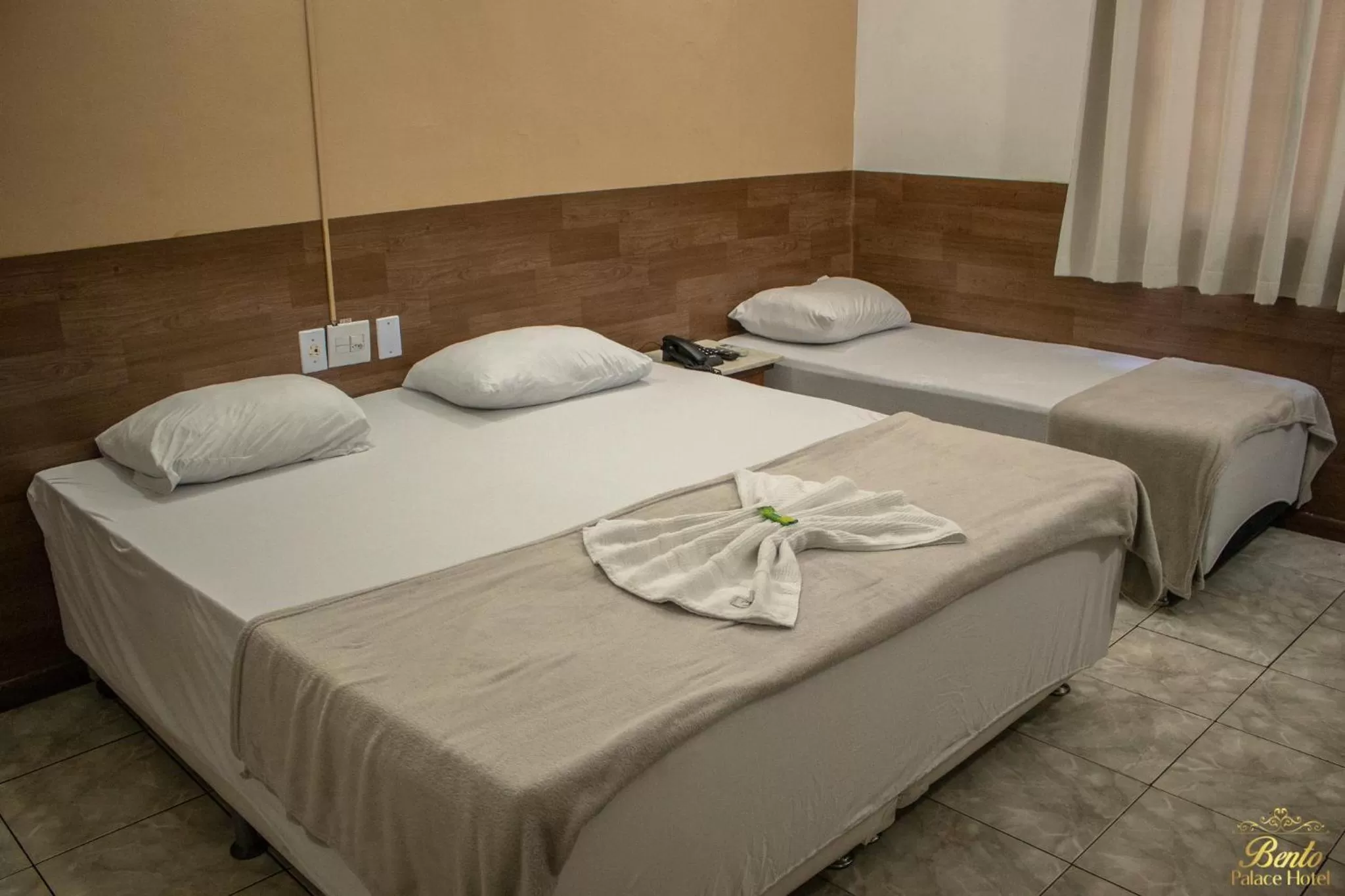 Bed in Bento palace hotel