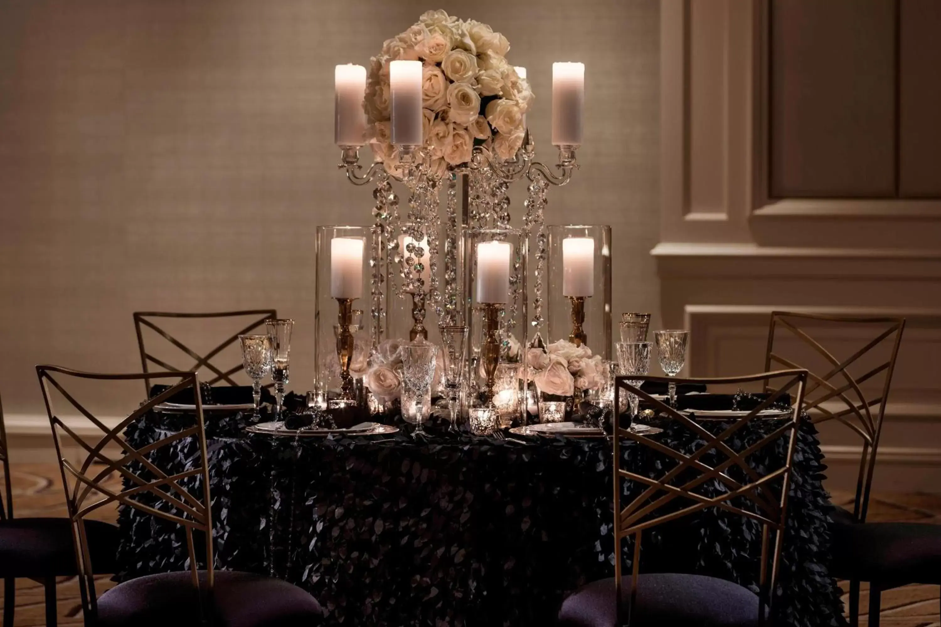 Banquet/Function facilities, Restaurant/Places to Eat in The Ritz-Carlton, Cleveland