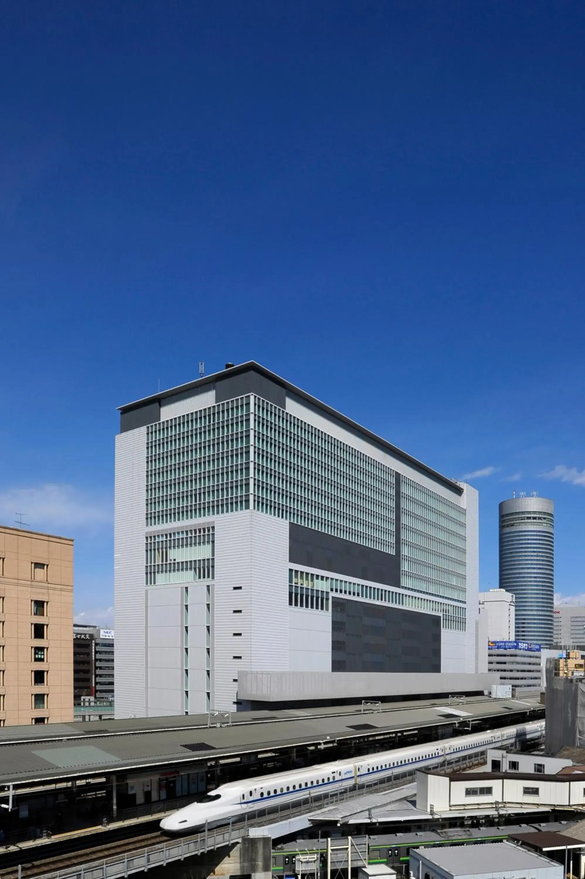 Facade/entrance, Property Building in Hotel Associa Shin-Yokohama