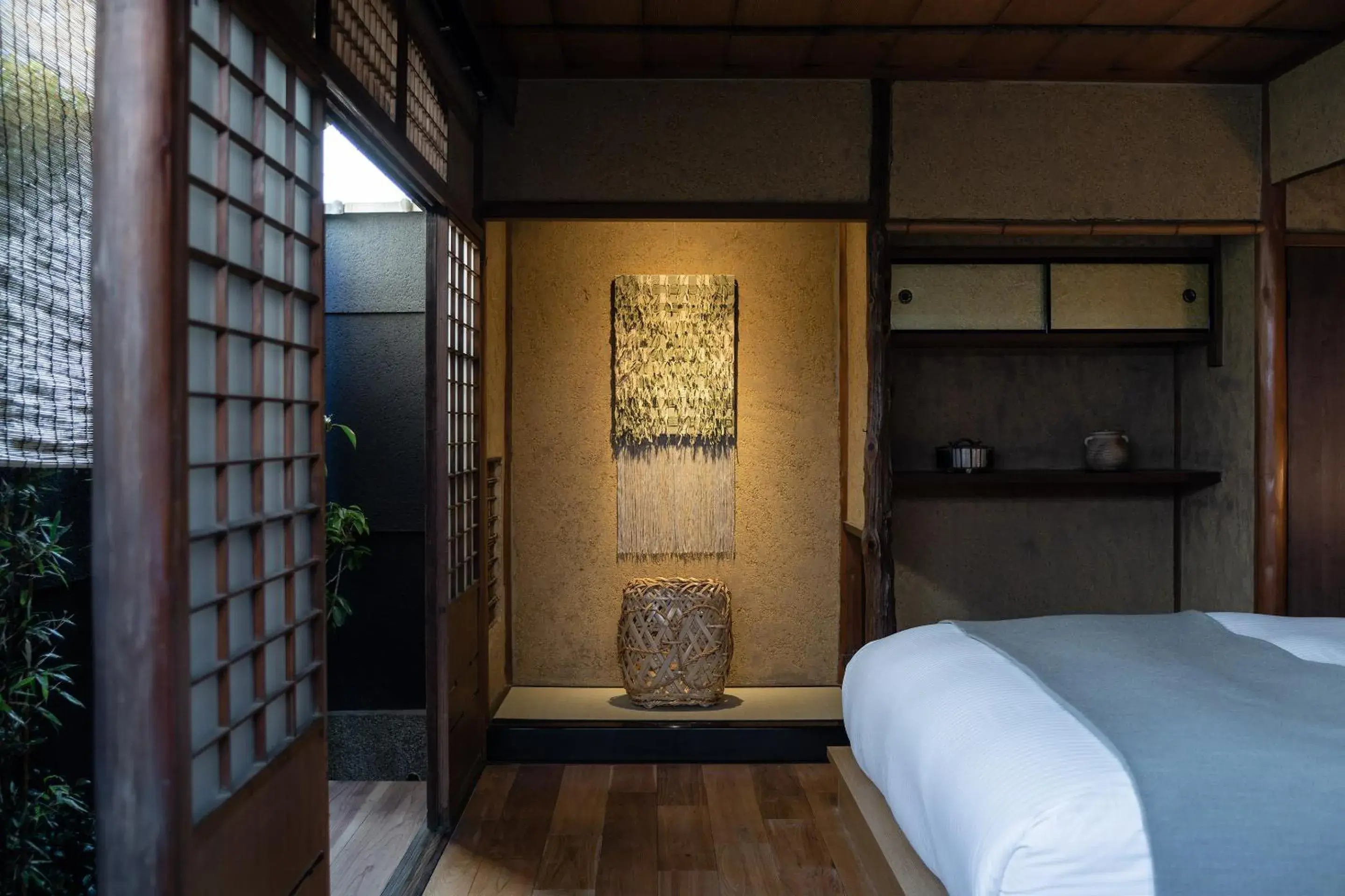 Bed in Nazuna Kyoto Gosho