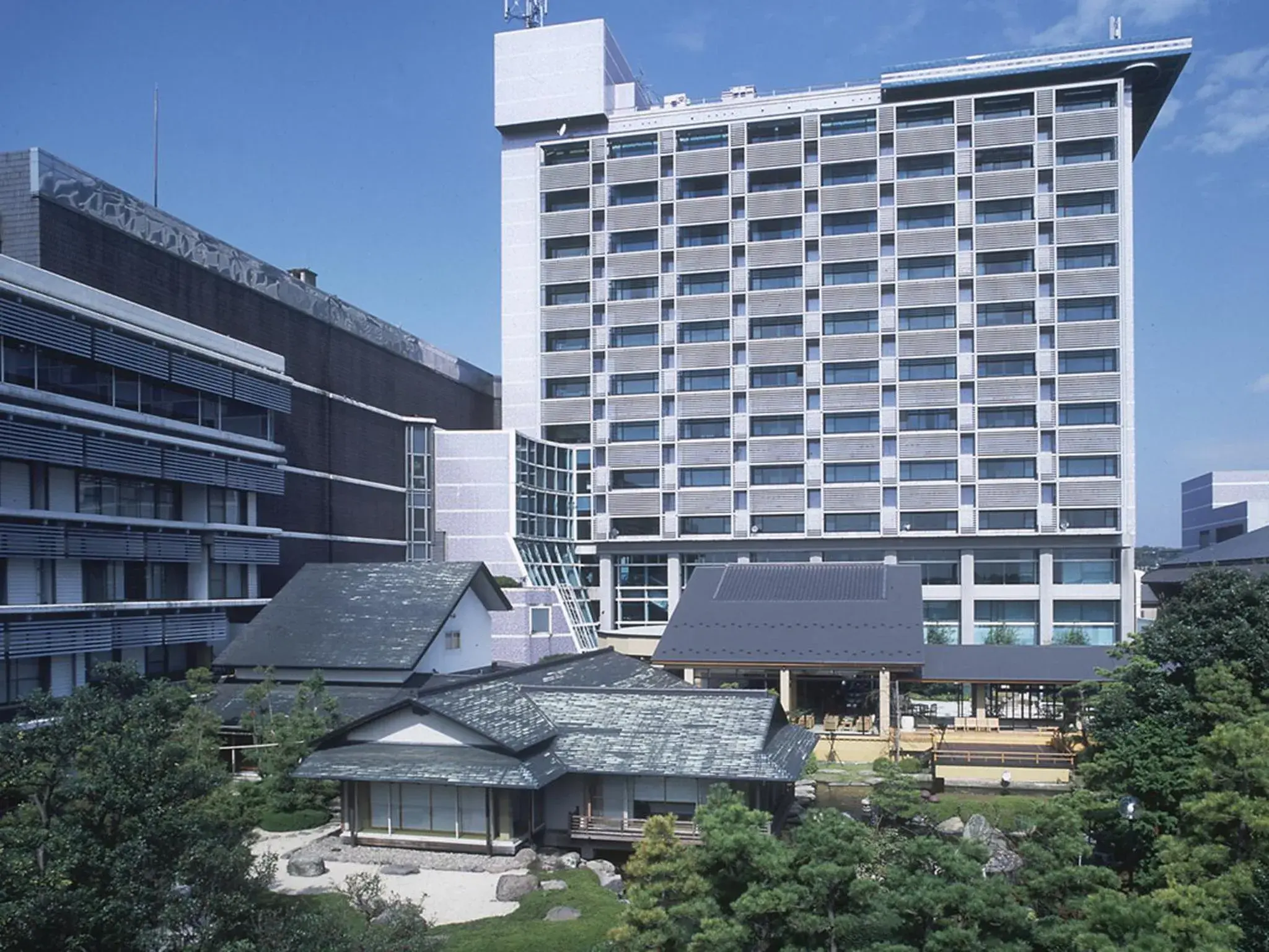 Facade/entrance in Grandia Housen Facade/entrance in Grandia Housen