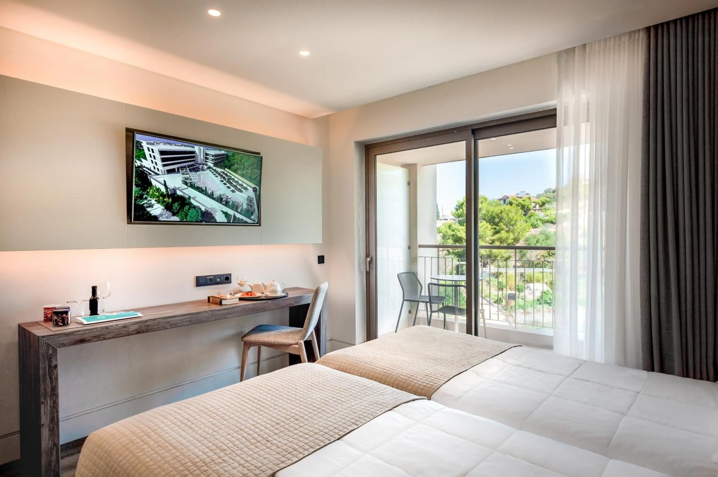 Bed in Vincci EverEden