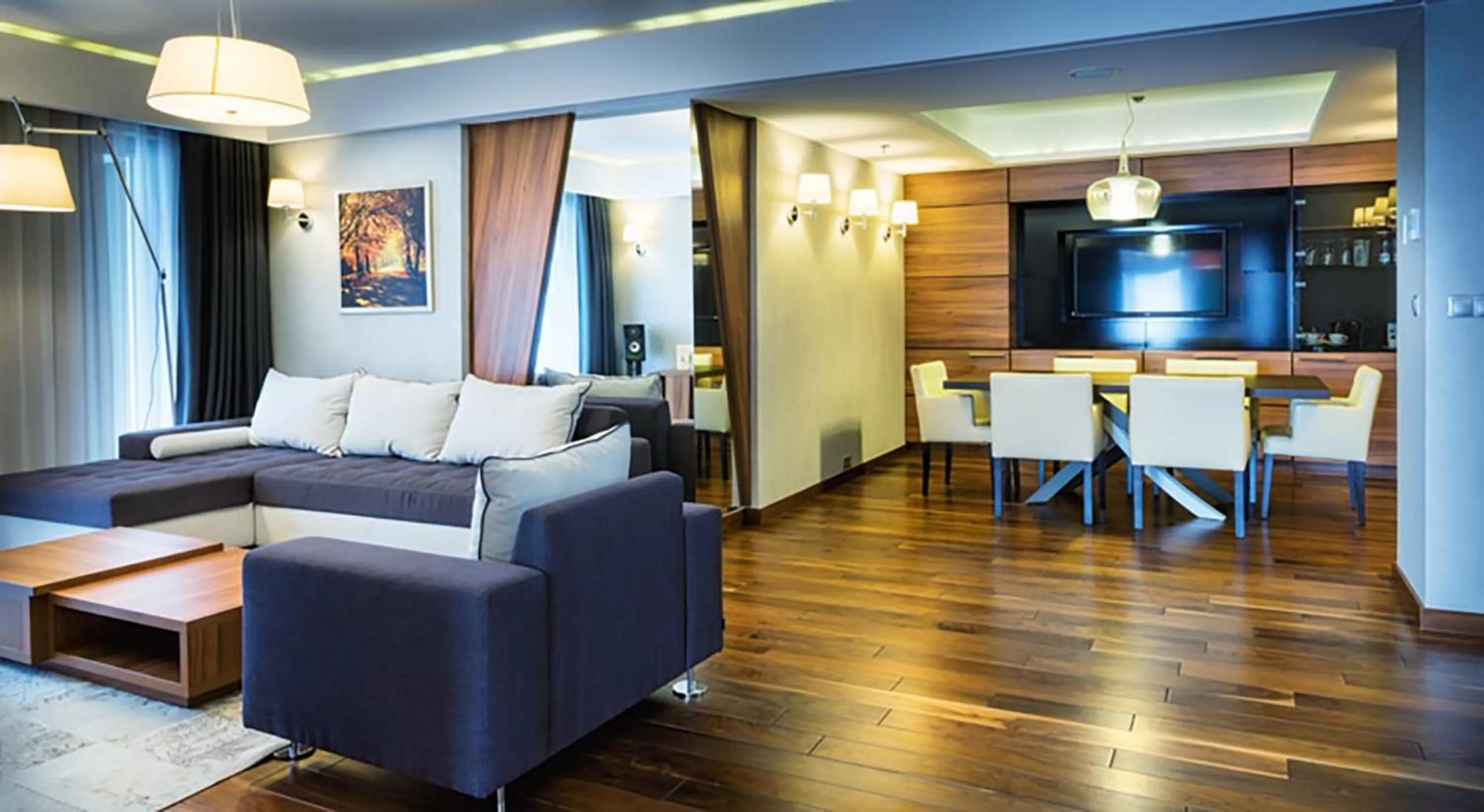 TV and multimedia in Holiday Inn Krakow City Centre by IHG