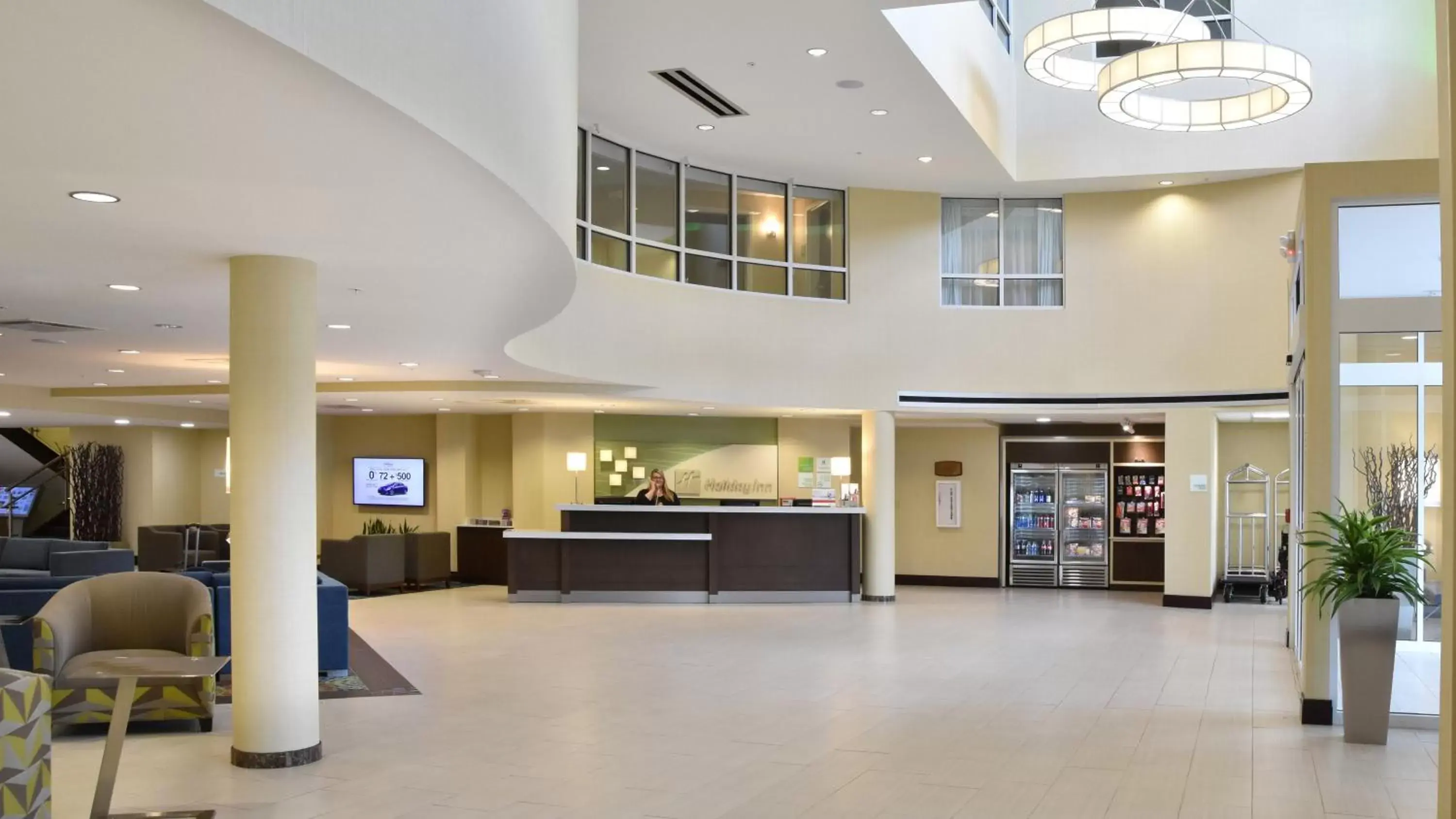 Property building, Lobby/Reception in Holiday Inn Canton-Belden Village, an IHG Hotel