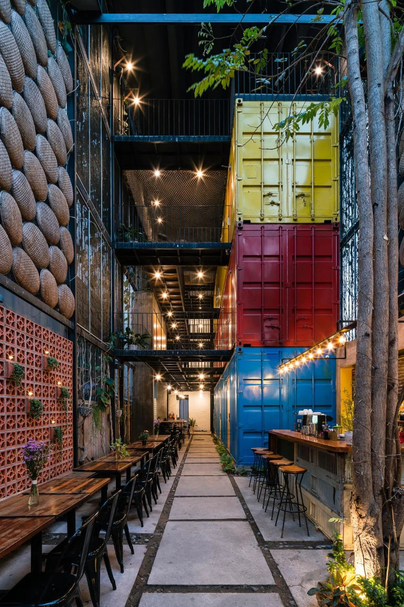 Facade/entrance in Ccasa Hostel