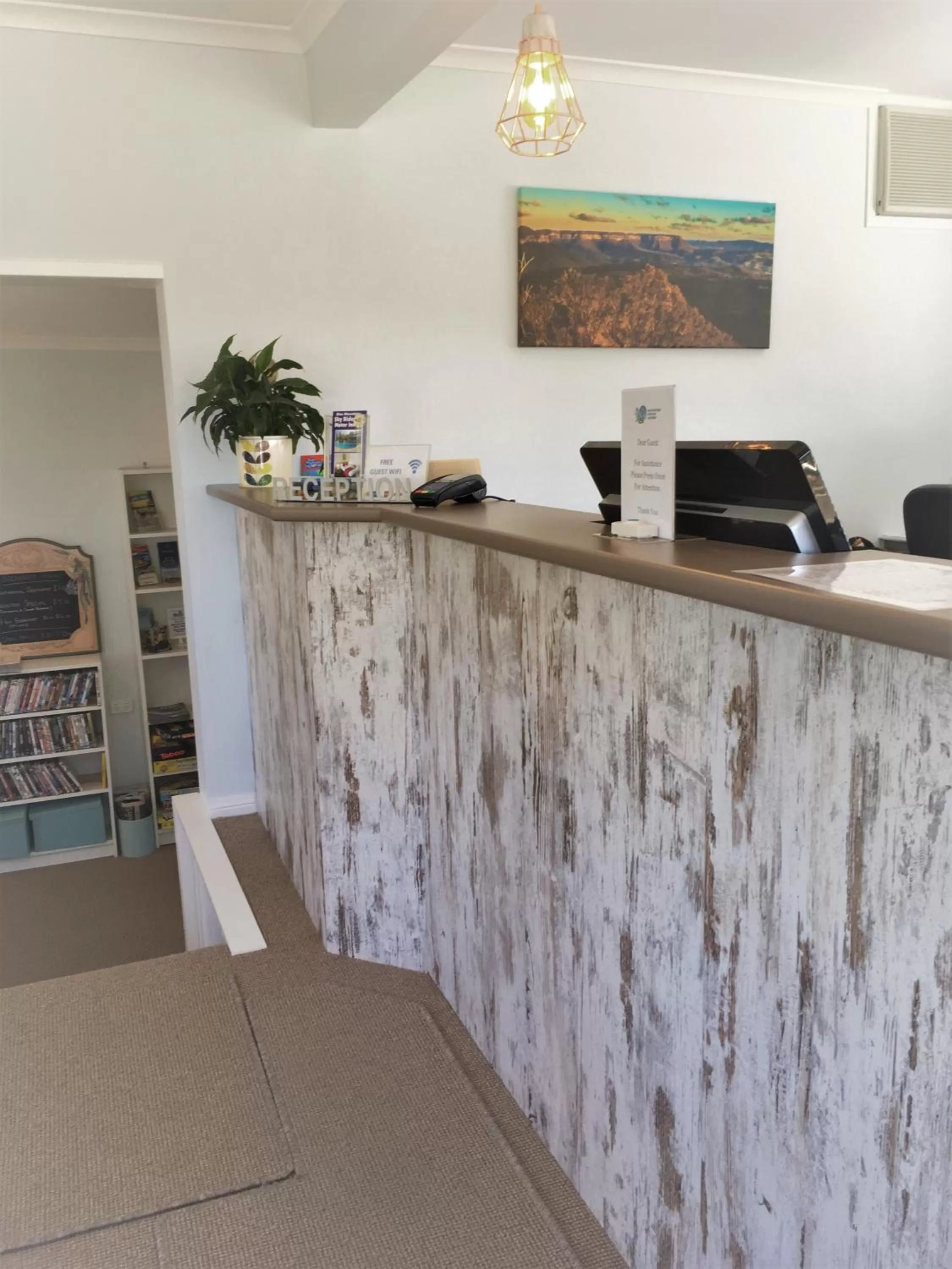Lobby or reception in Sky Rider Motor Inn