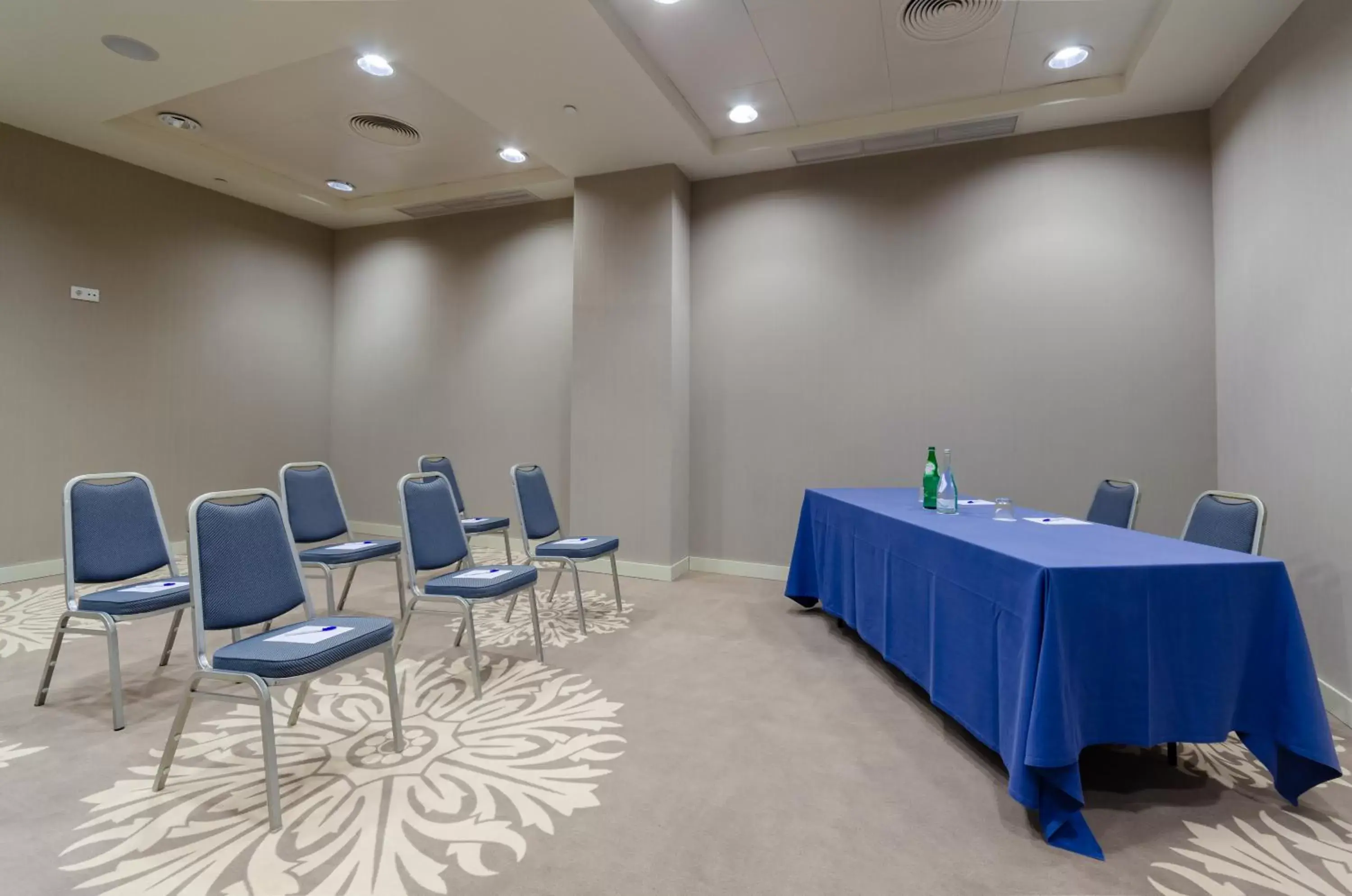 Meeting/conference room in Olissippo Saldanha
