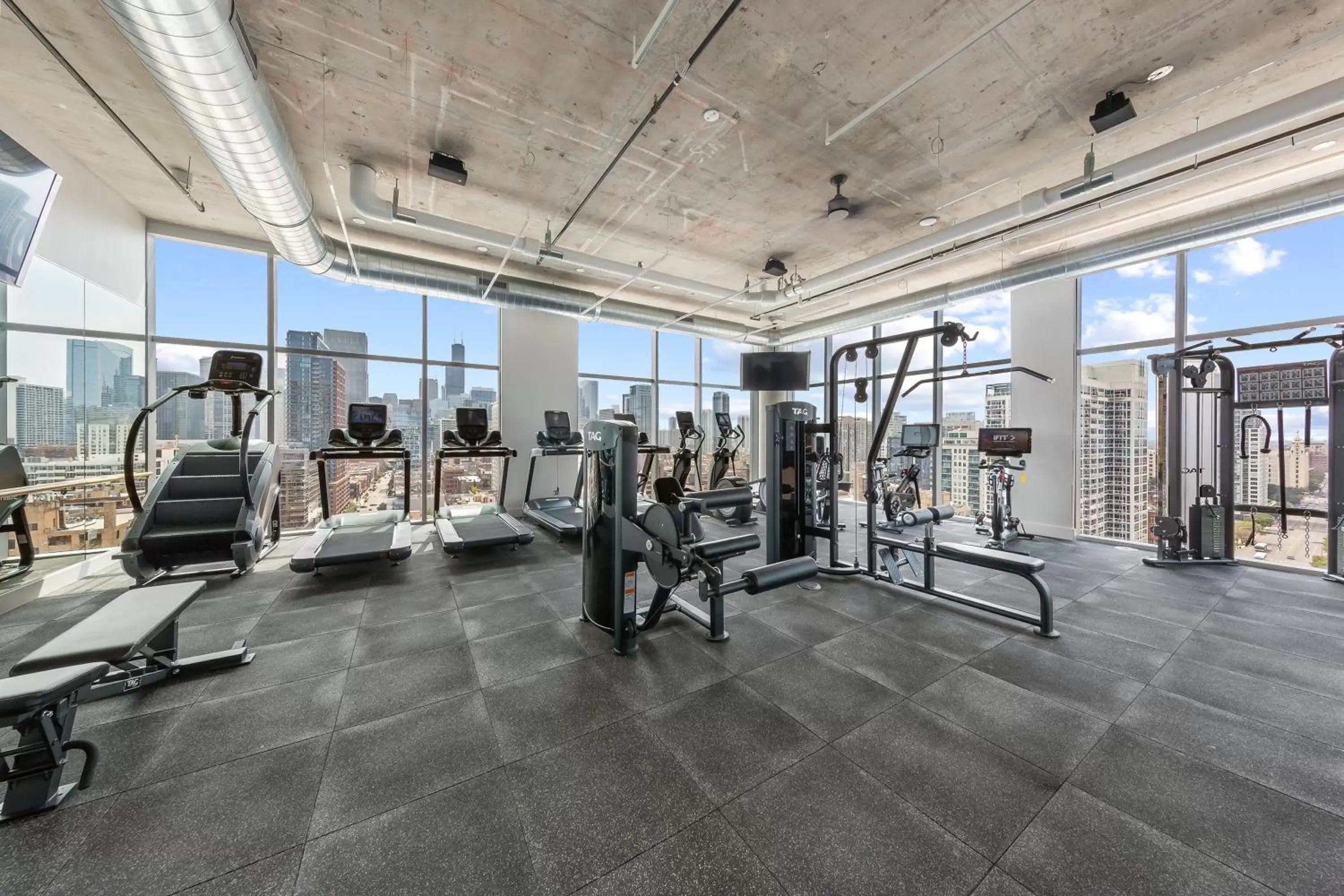 Fitness centre/facilities, Fitness Center/Facilities in Kasa River North Chicago