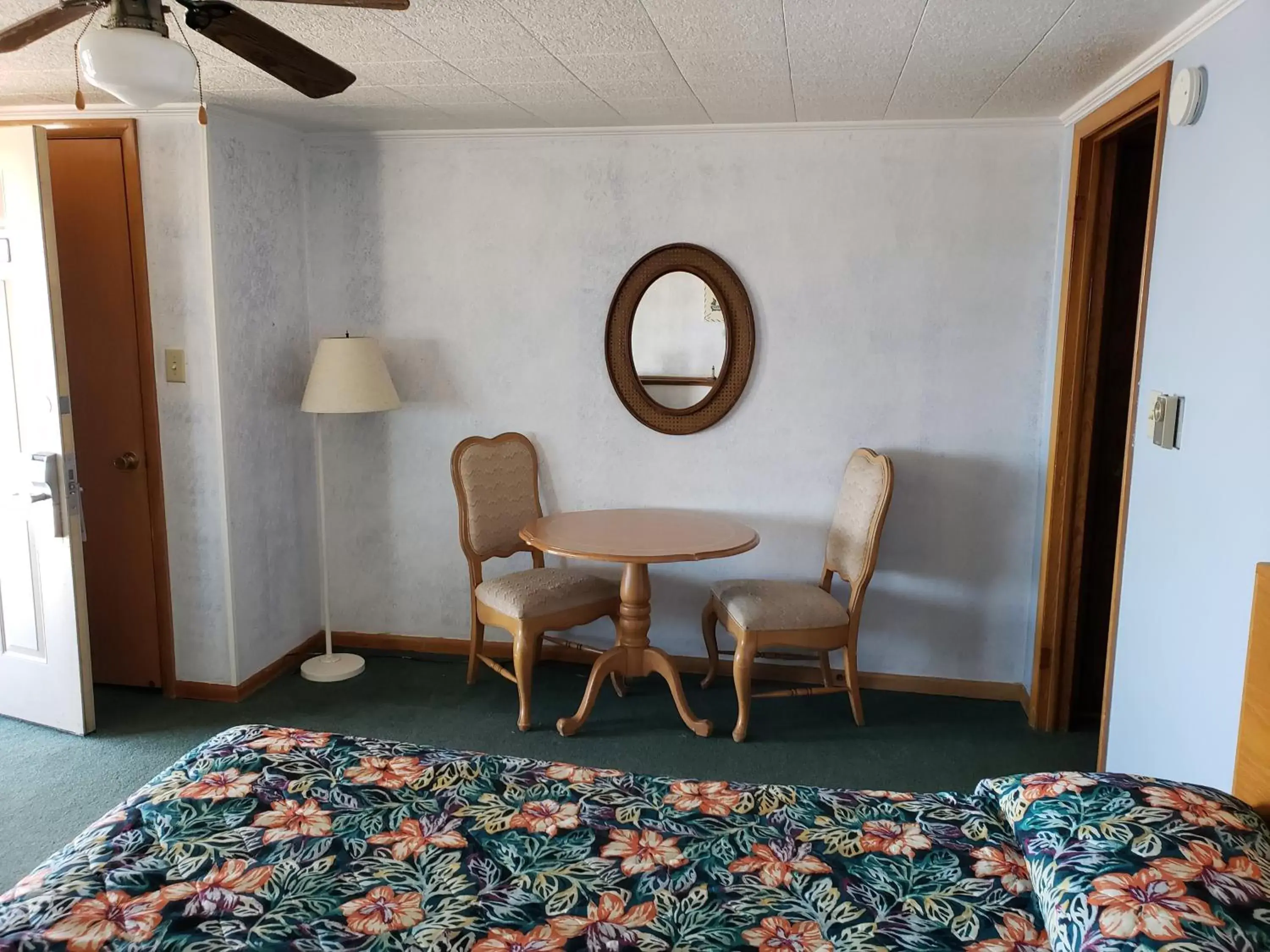Seating Area in Algoma Beach Motel