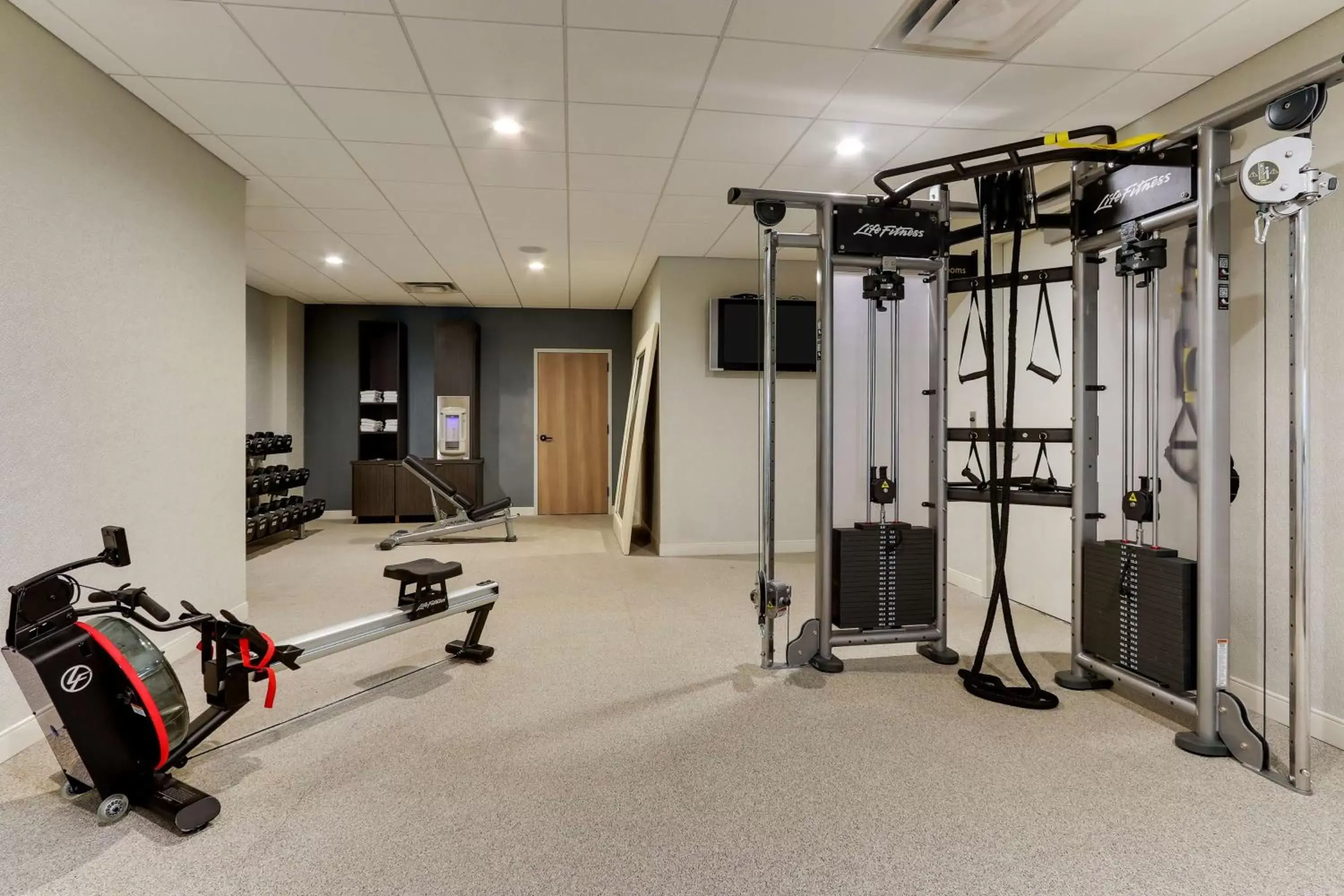 Fitness centre/facilities in The Chattanoogan Hotel, Curio Collection By Hilton Fitness centre/facilities in The Chattanoogan Hotel, Curio Collection By Hilton