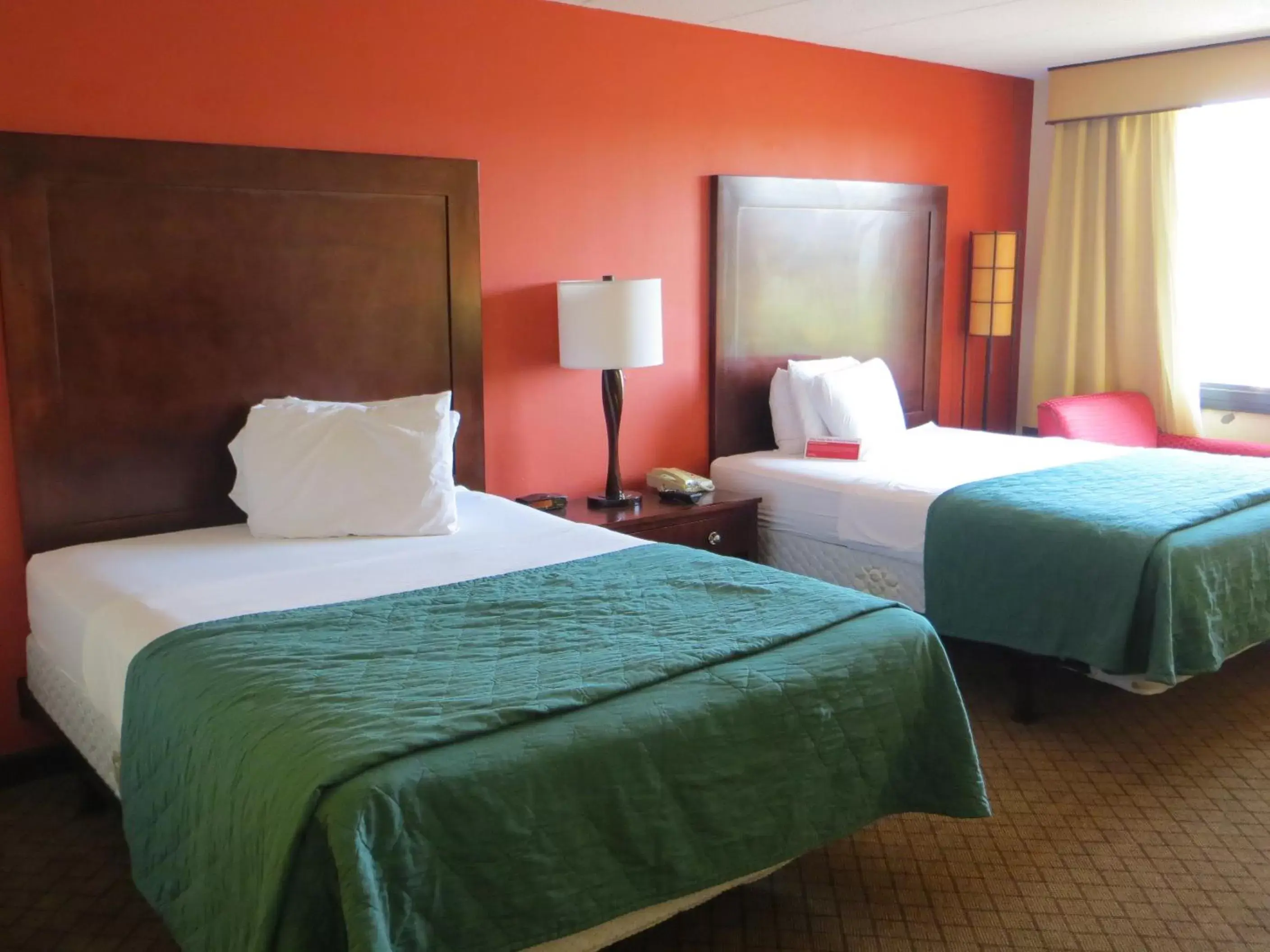 Day, Bed in Ramada by Wyndham Lansing Hotel & Conference Center