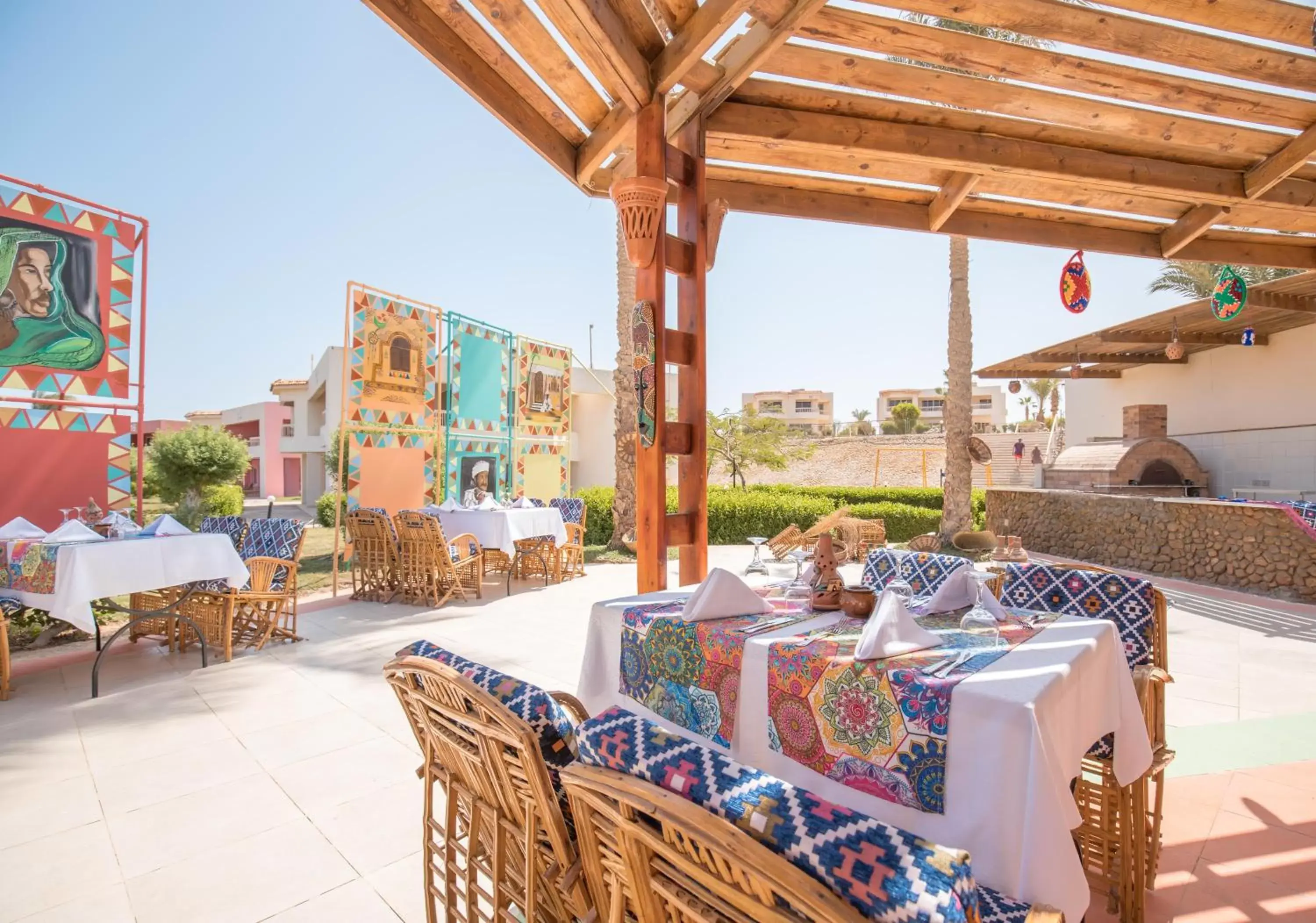 Balcony/Terrace, Restaurant/Places to Eat in Hurghada Long Beach Resort