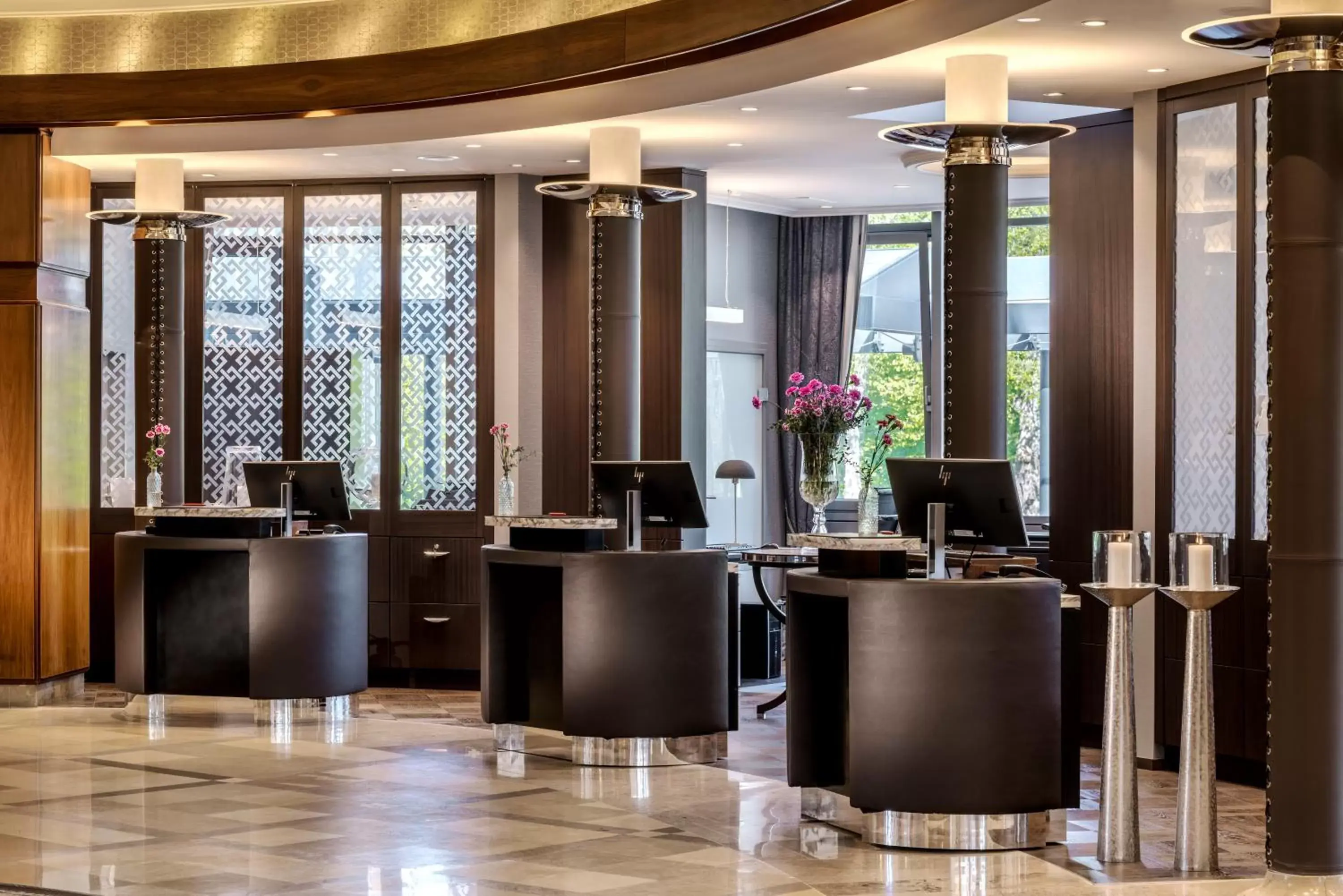 Lobby or reception, Restaurant/Places to Eat in Parkhotel Bremen – ein Mitglied der Hommage Luxury Hotels Collection