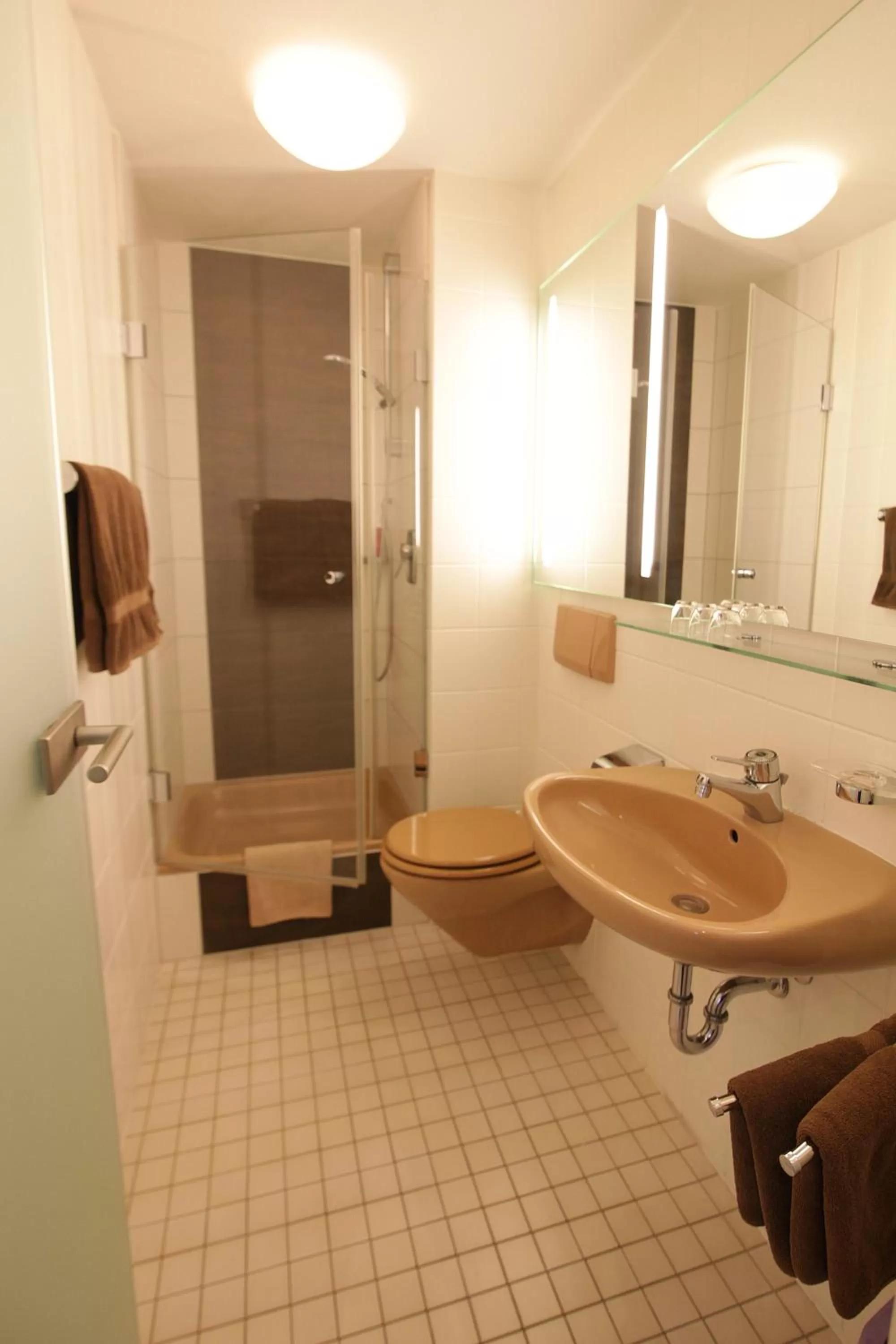 Bathroom in Hotel und Gasthof Ritter St. Georg