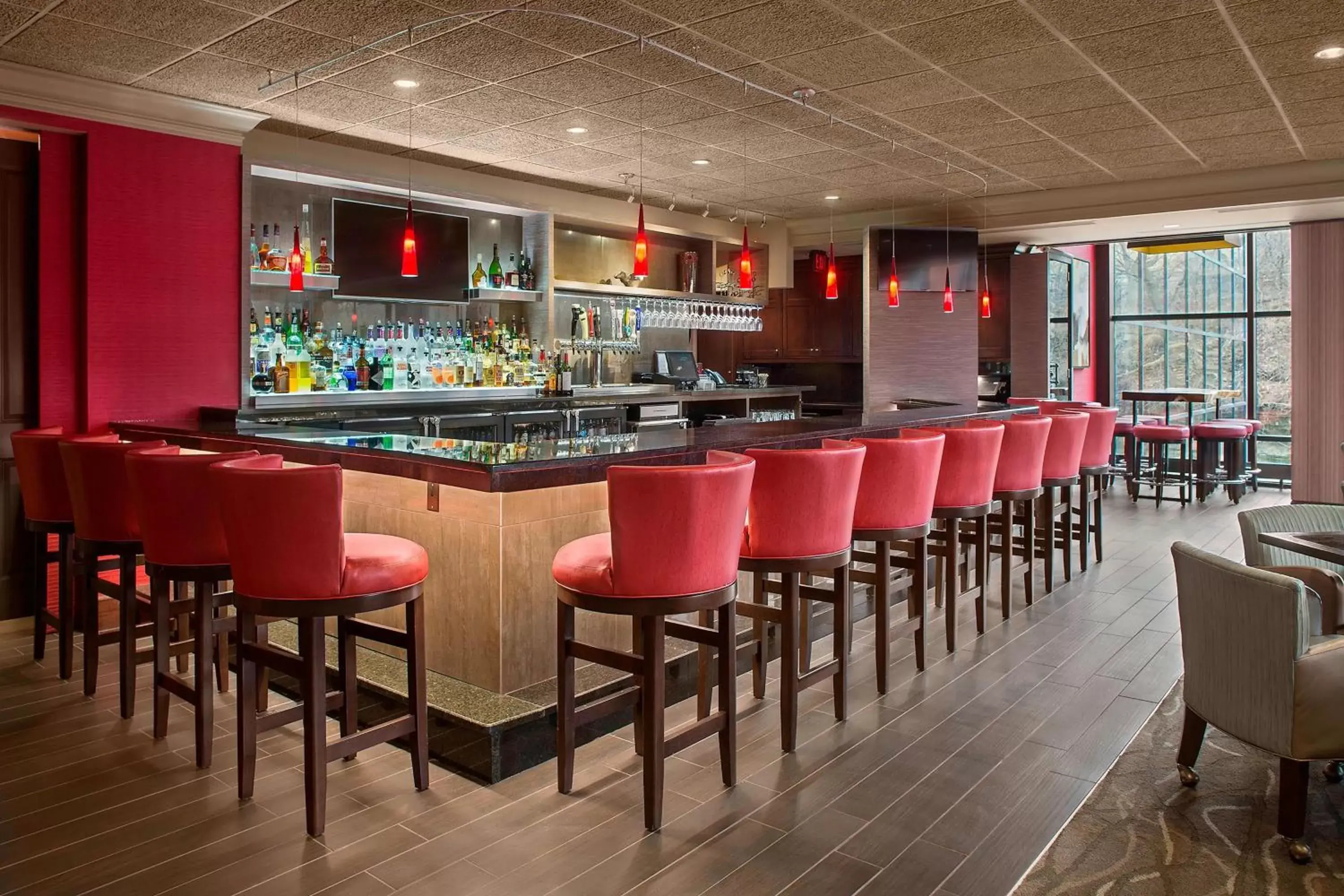 Lounge or bar, Lounge/Bar in Sheraton Suites Akron Cuyahoga Falls