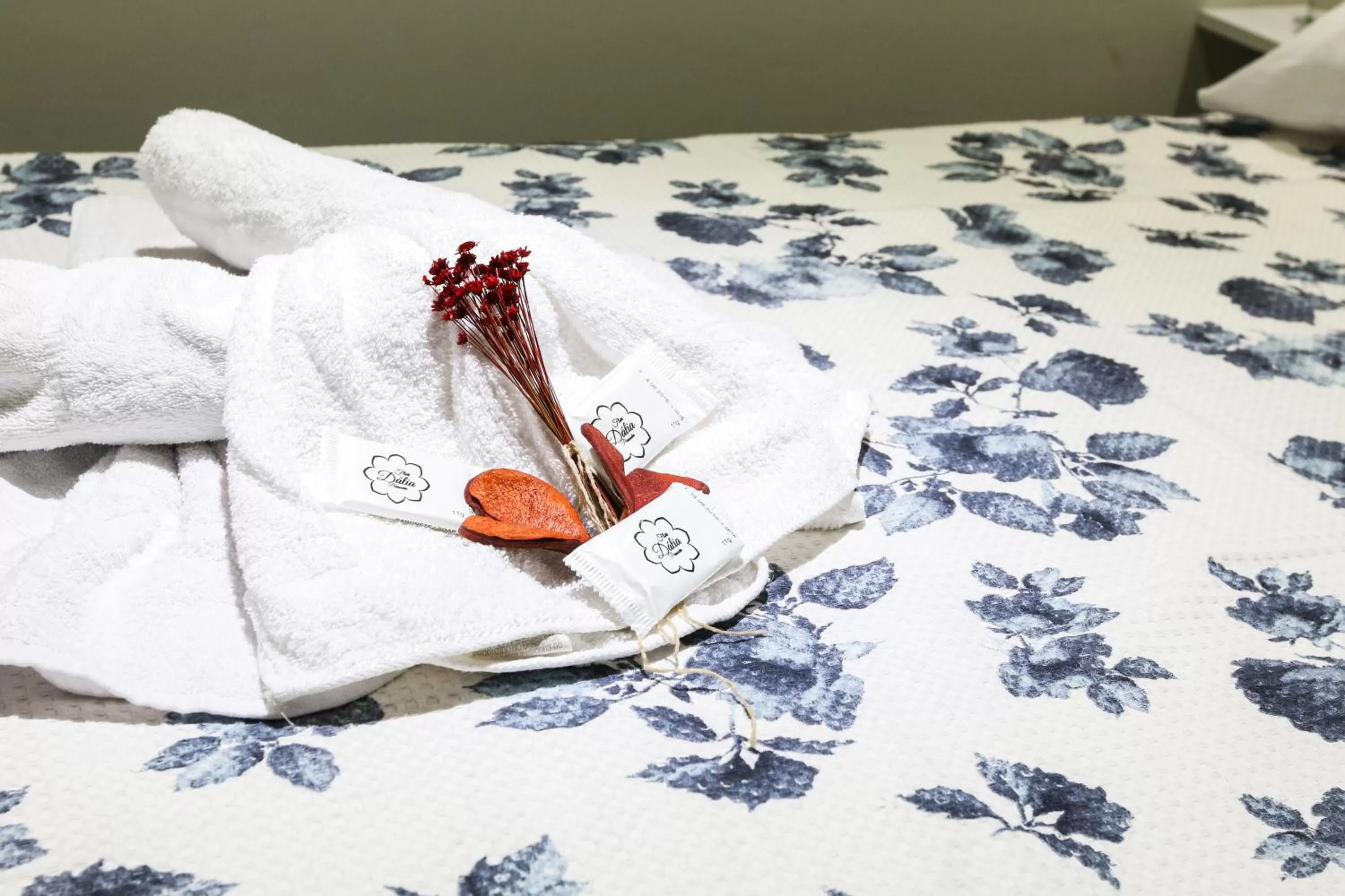 Decorative detail, Bed in Pousada Flor Dália